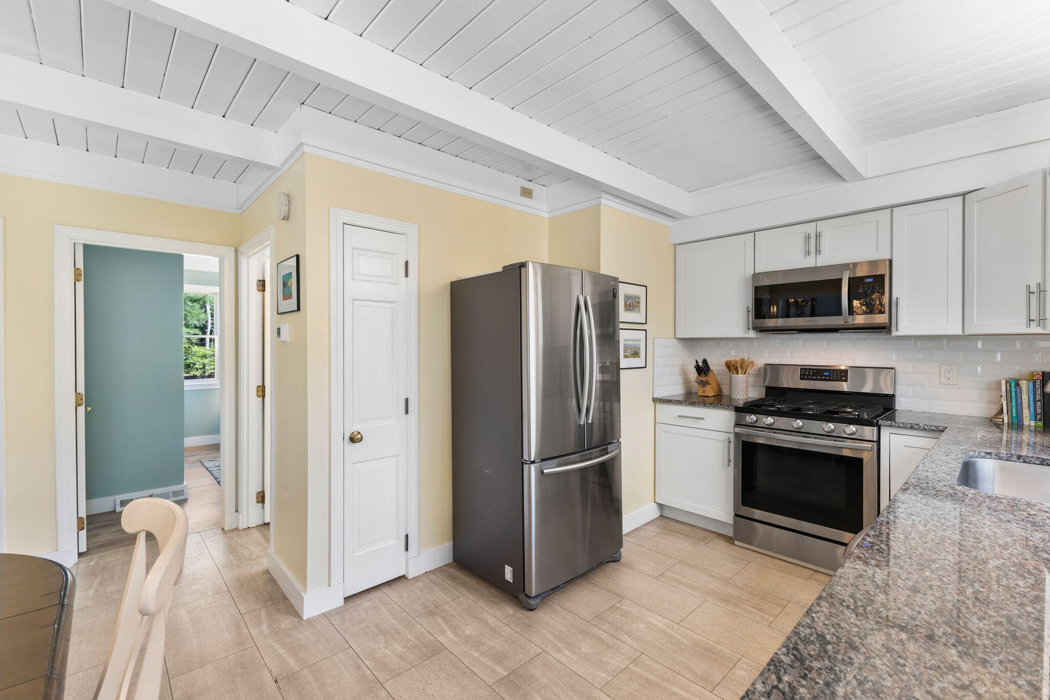 11 White Oak Trail