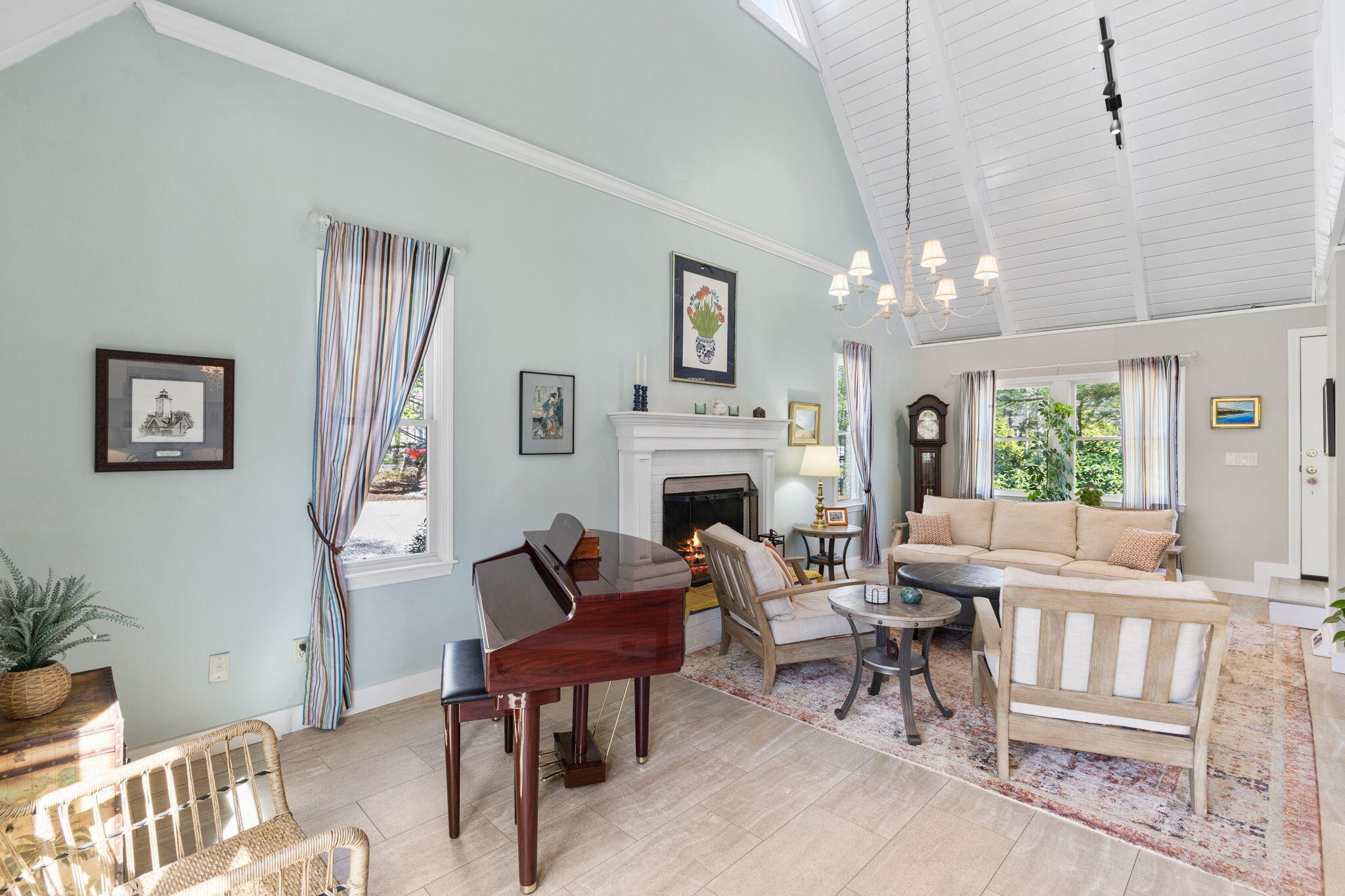 11 White Oak Trail
