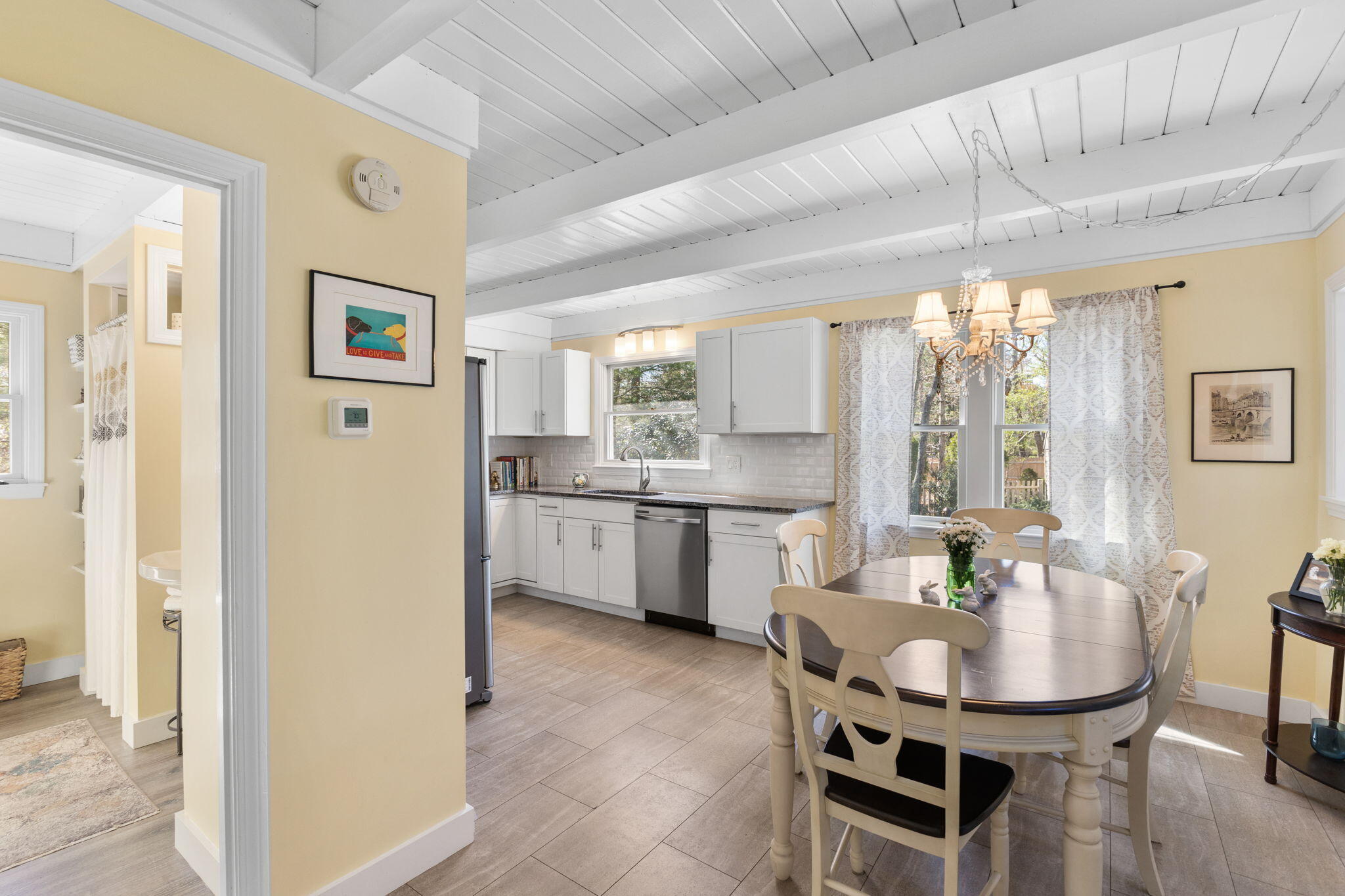 11 White Oak Trail