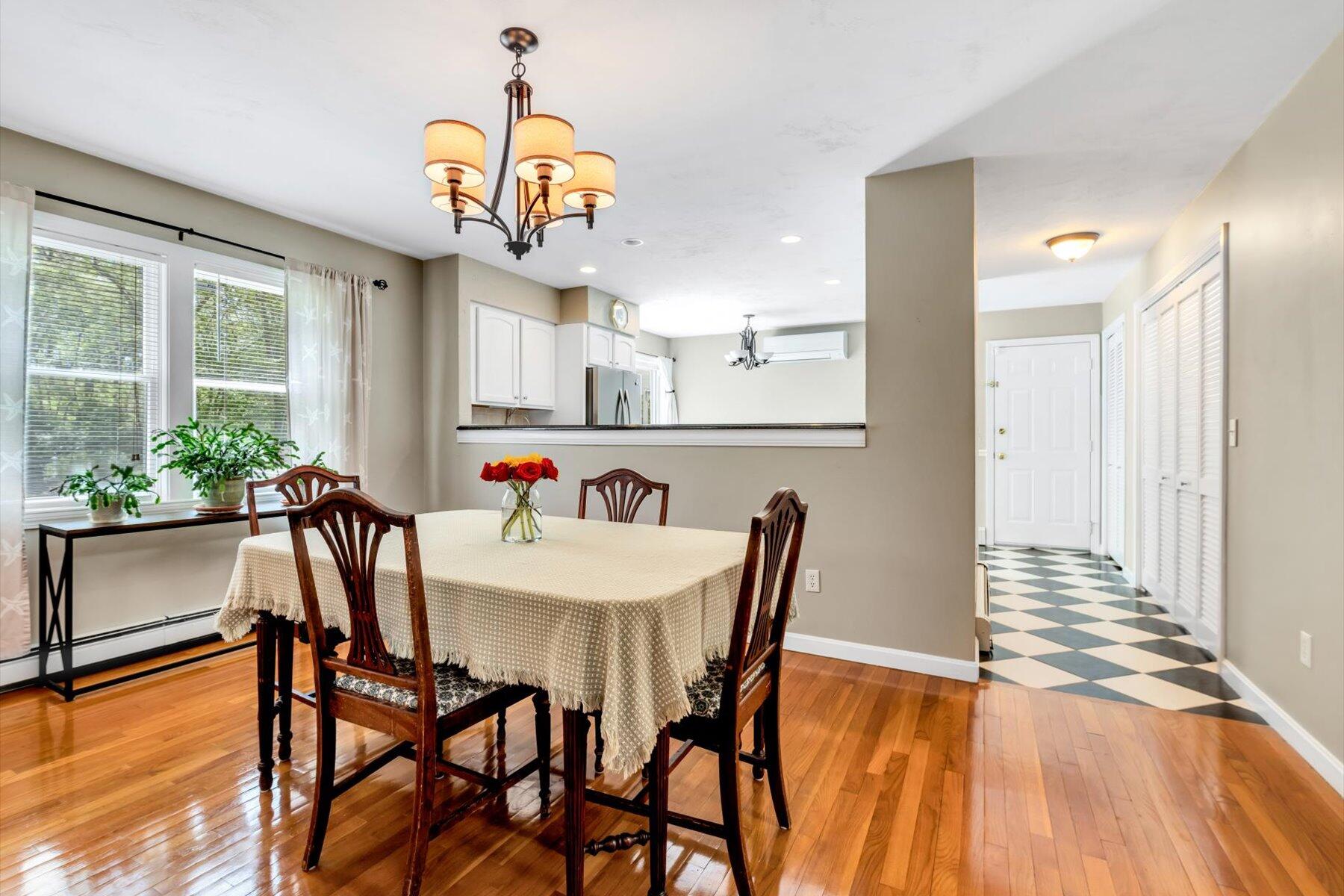17 Greenway Circle