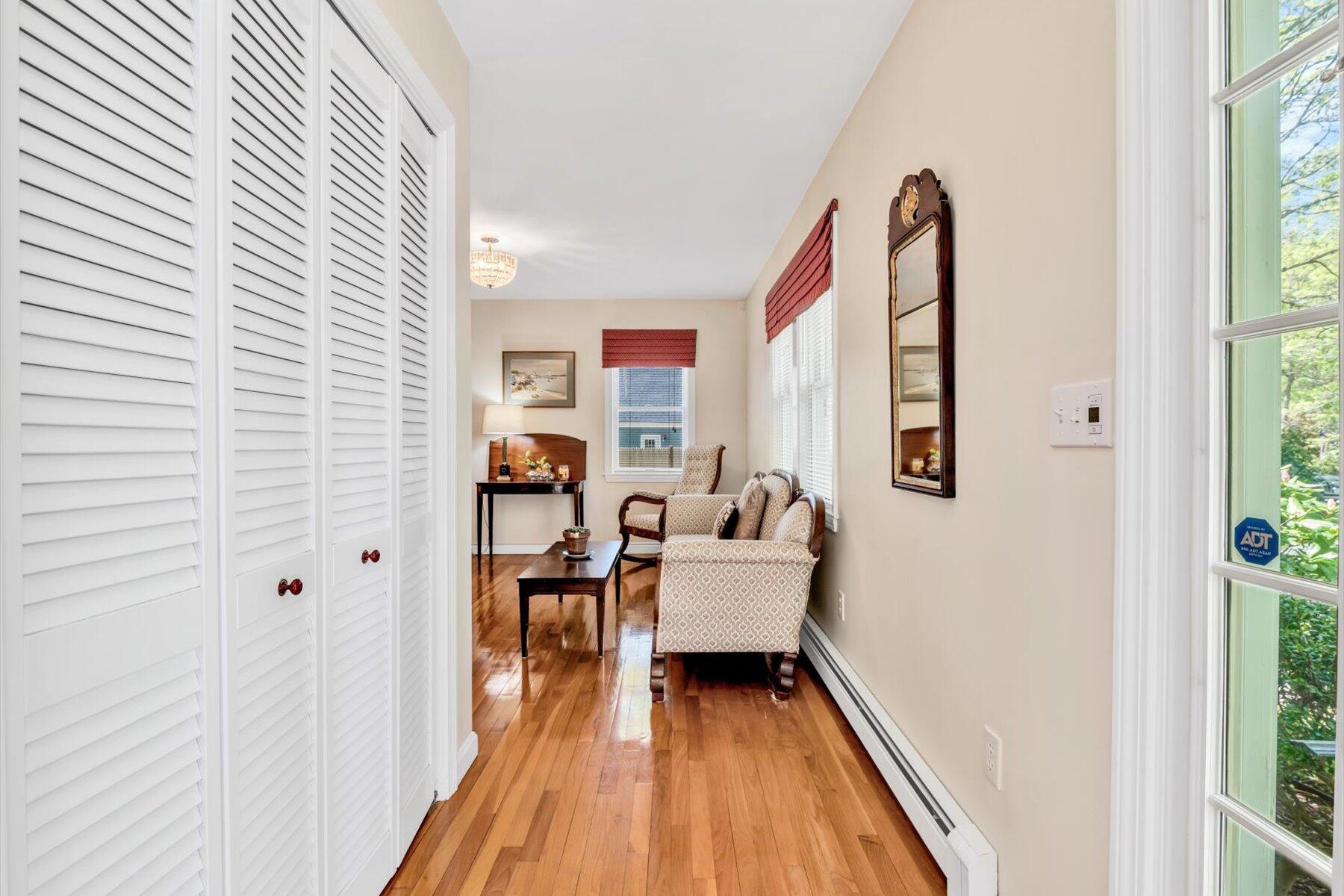 17 Greenway Circle