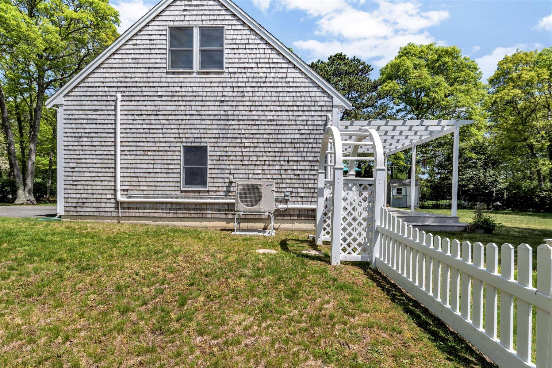 17 Greenway Circle