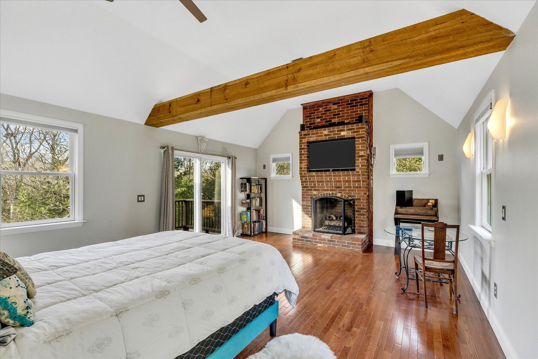 10 Rockledge Drive