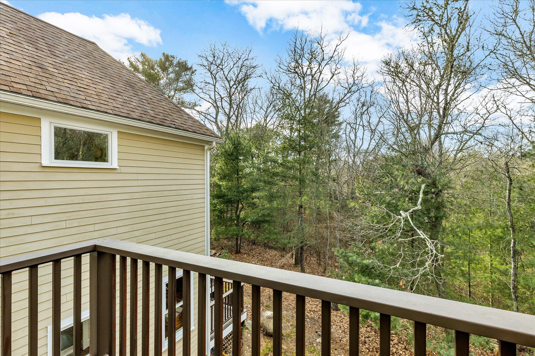 10 Rockledge Drive