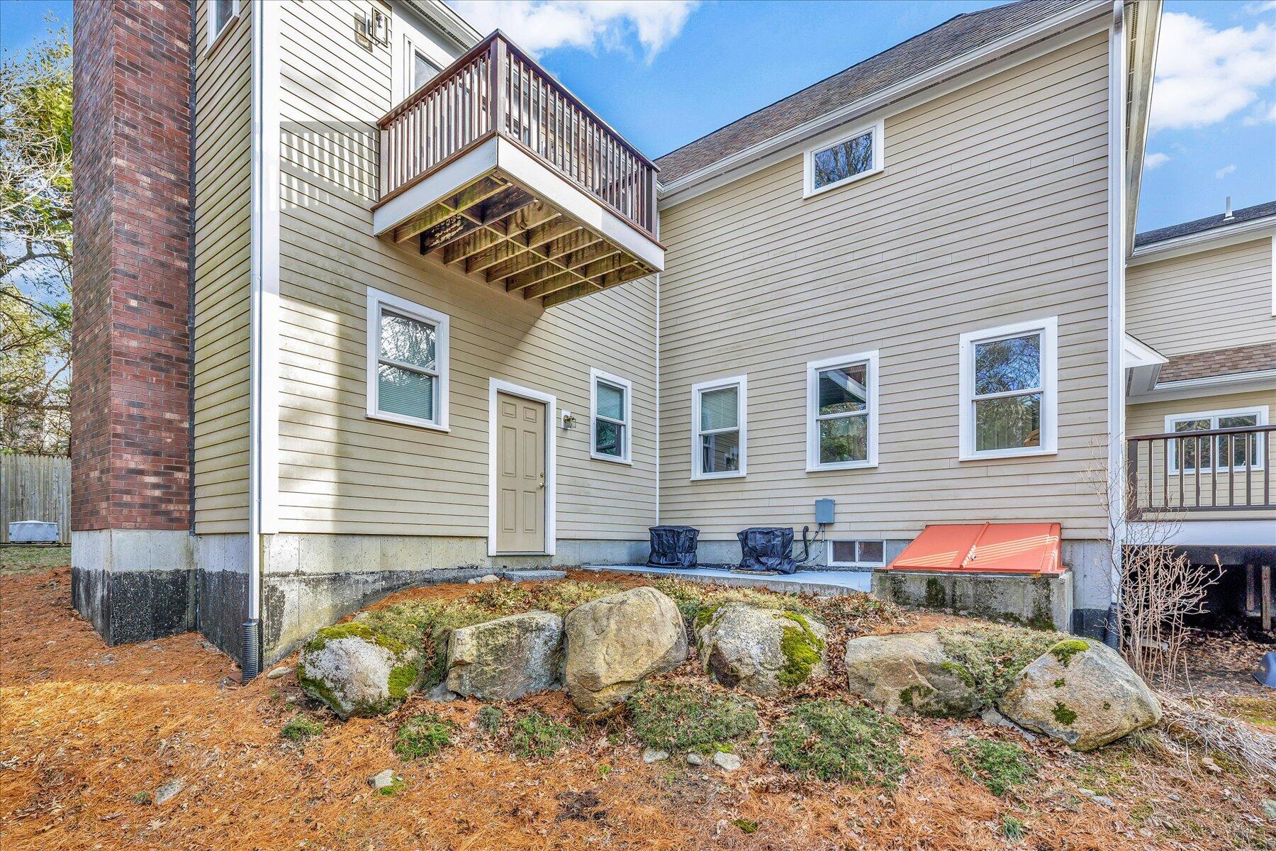 10 Rockledge Drive