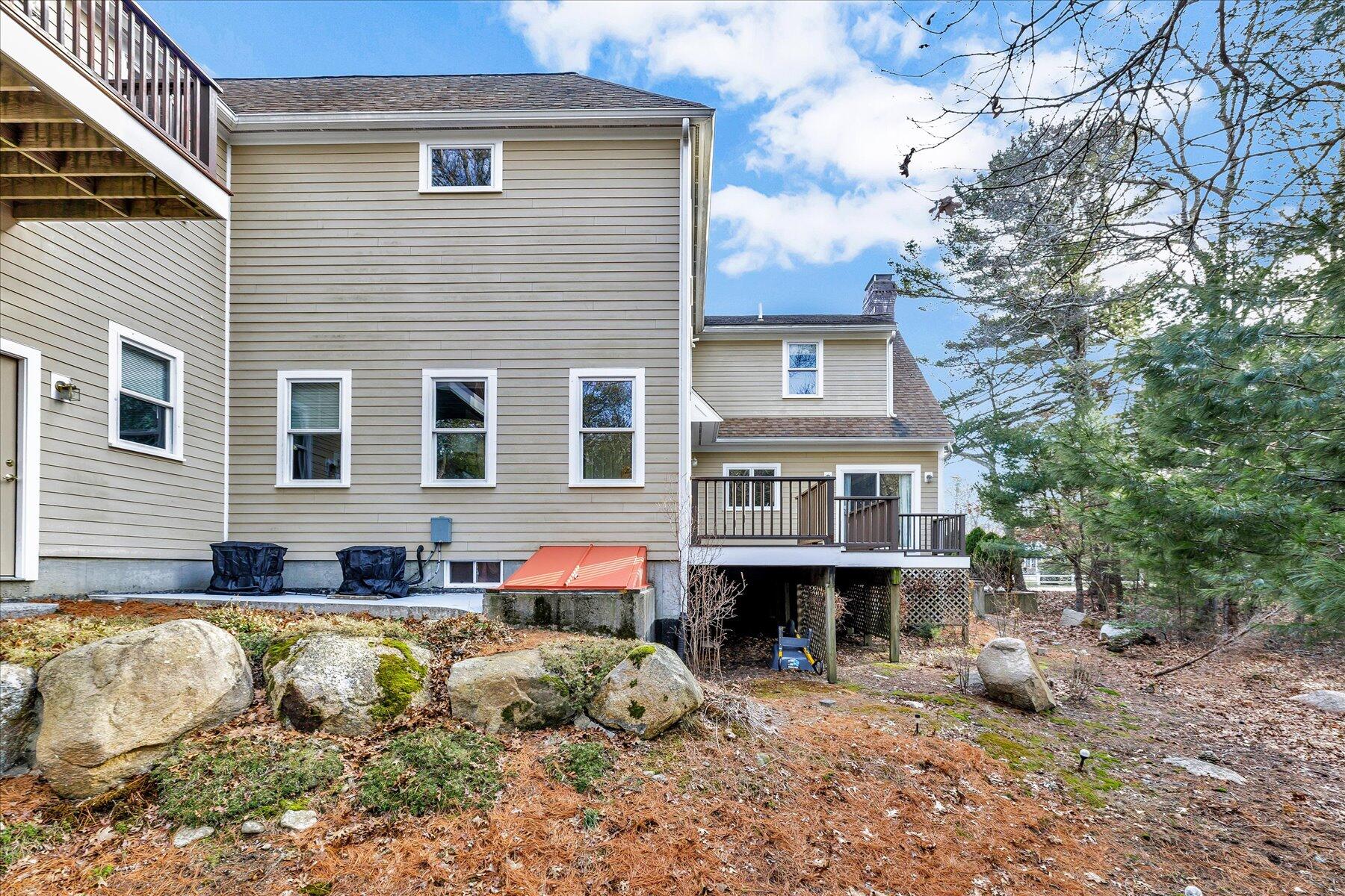 10 Rockledge Drive