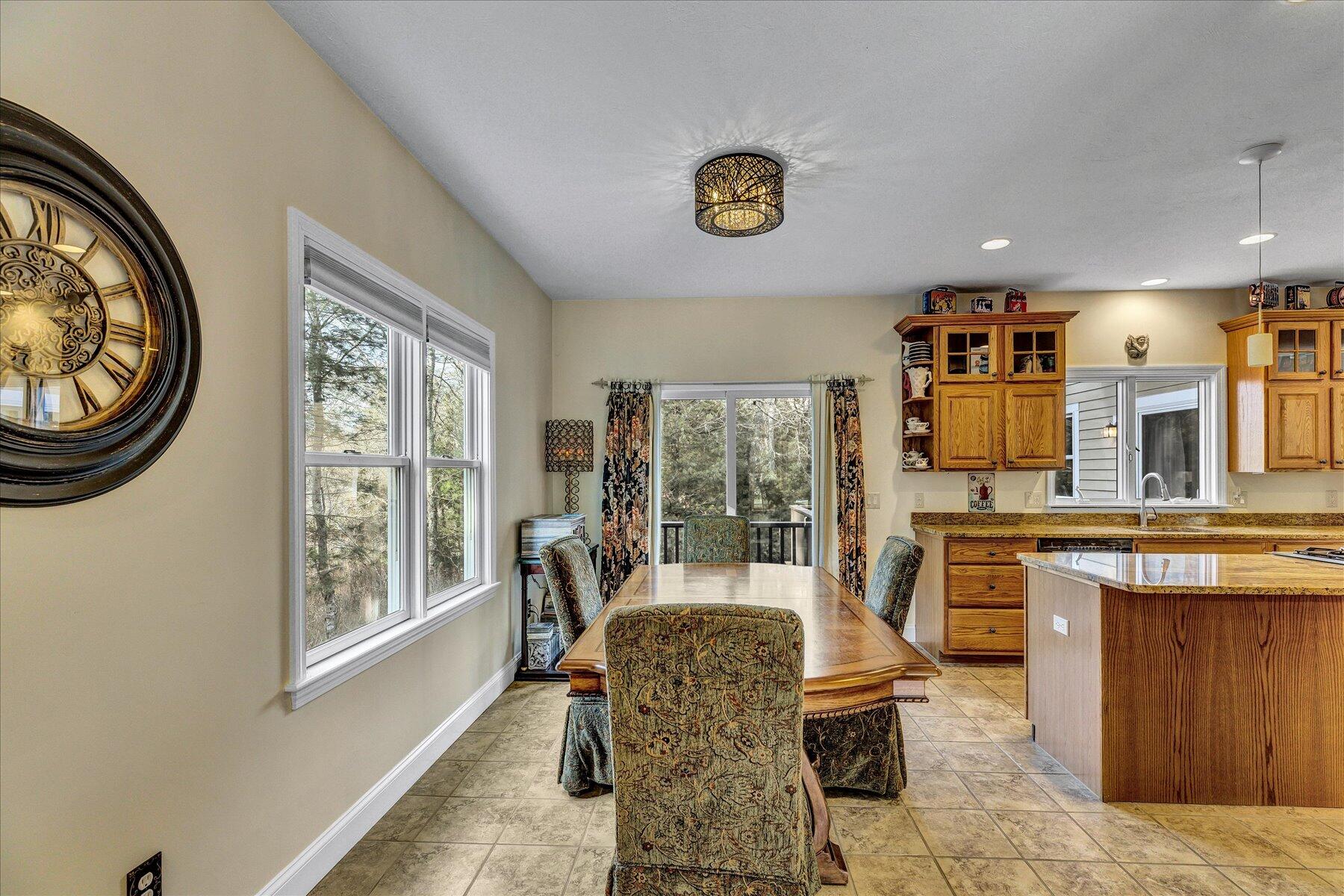 10 Rockledge Drive