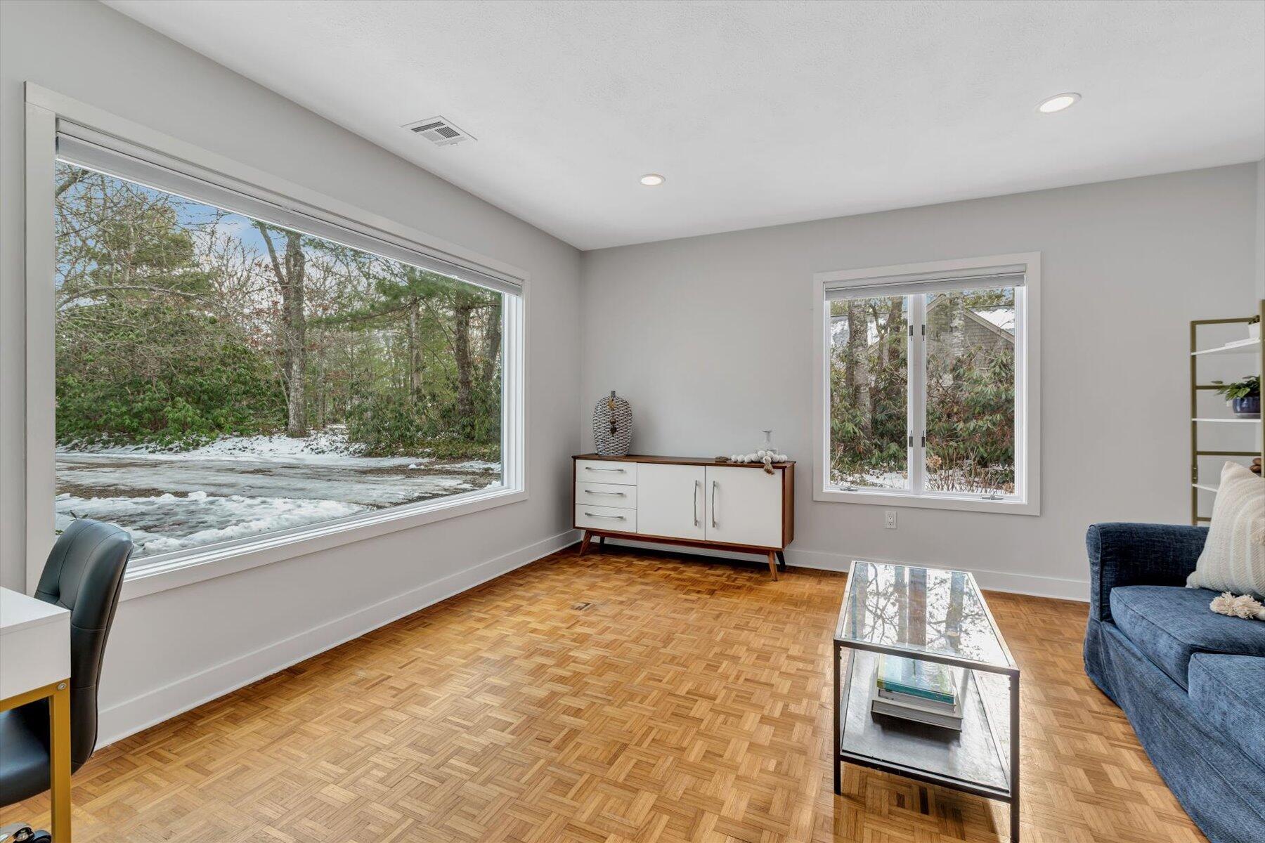 164 Coonamessett Circle