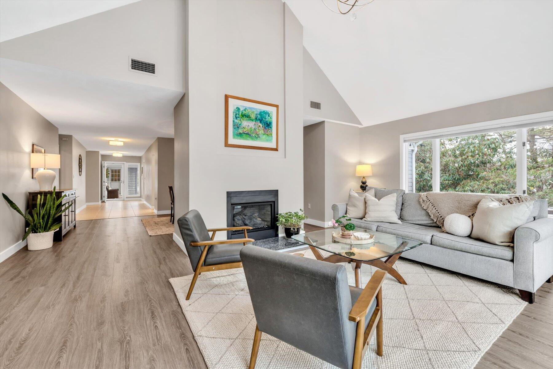 164 Coonamessett Circle