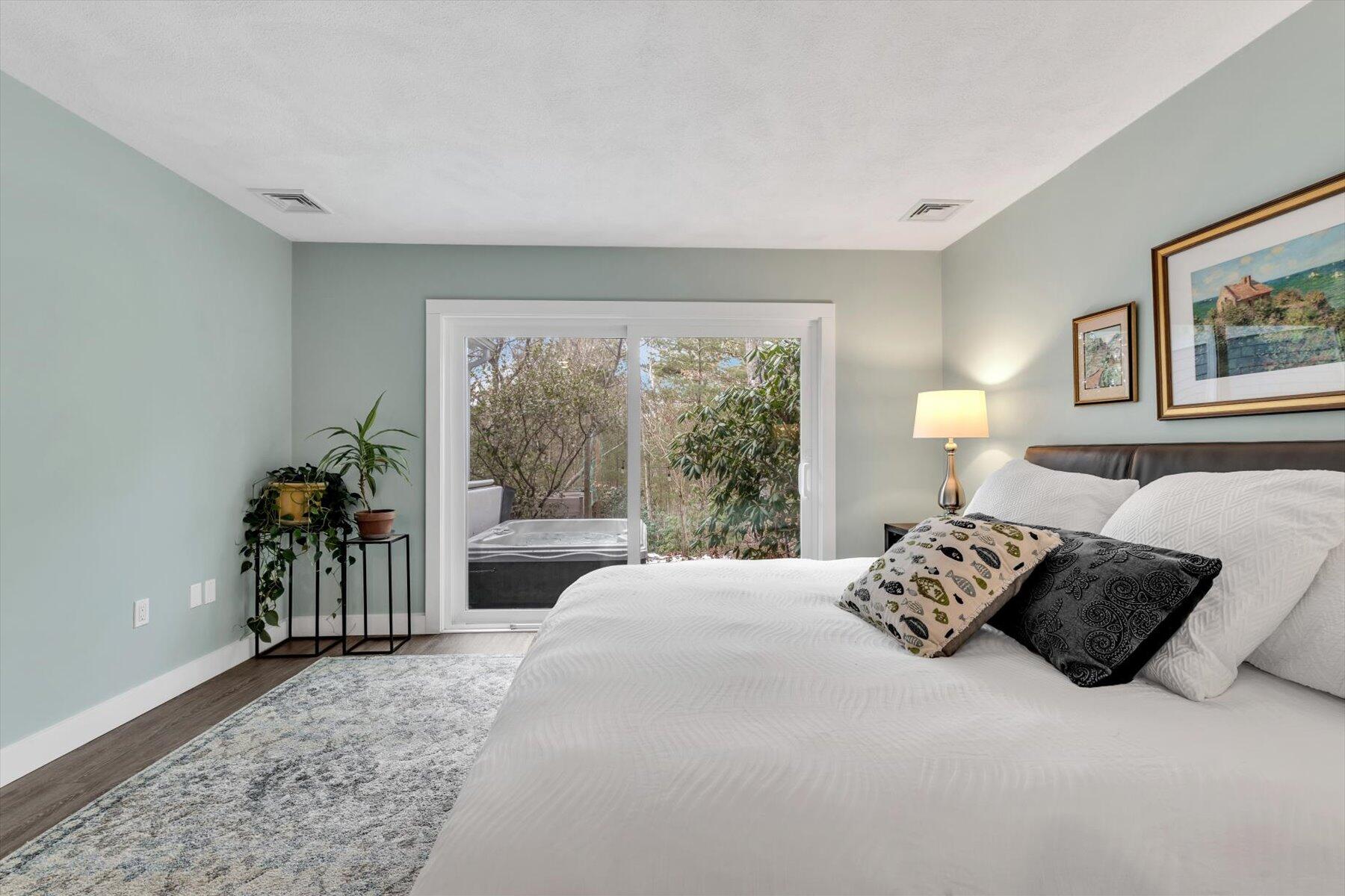 164 Coonamessett Circle