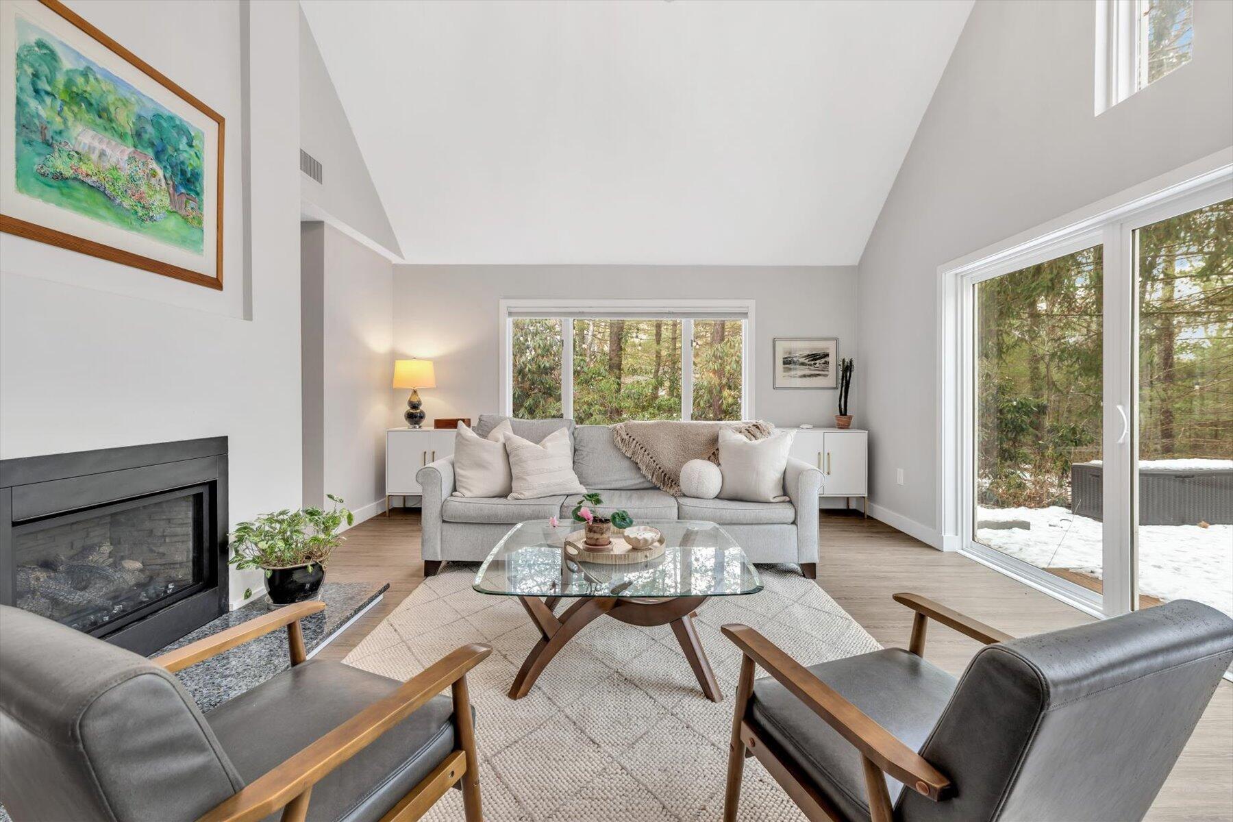 164 Coonamessett Circle