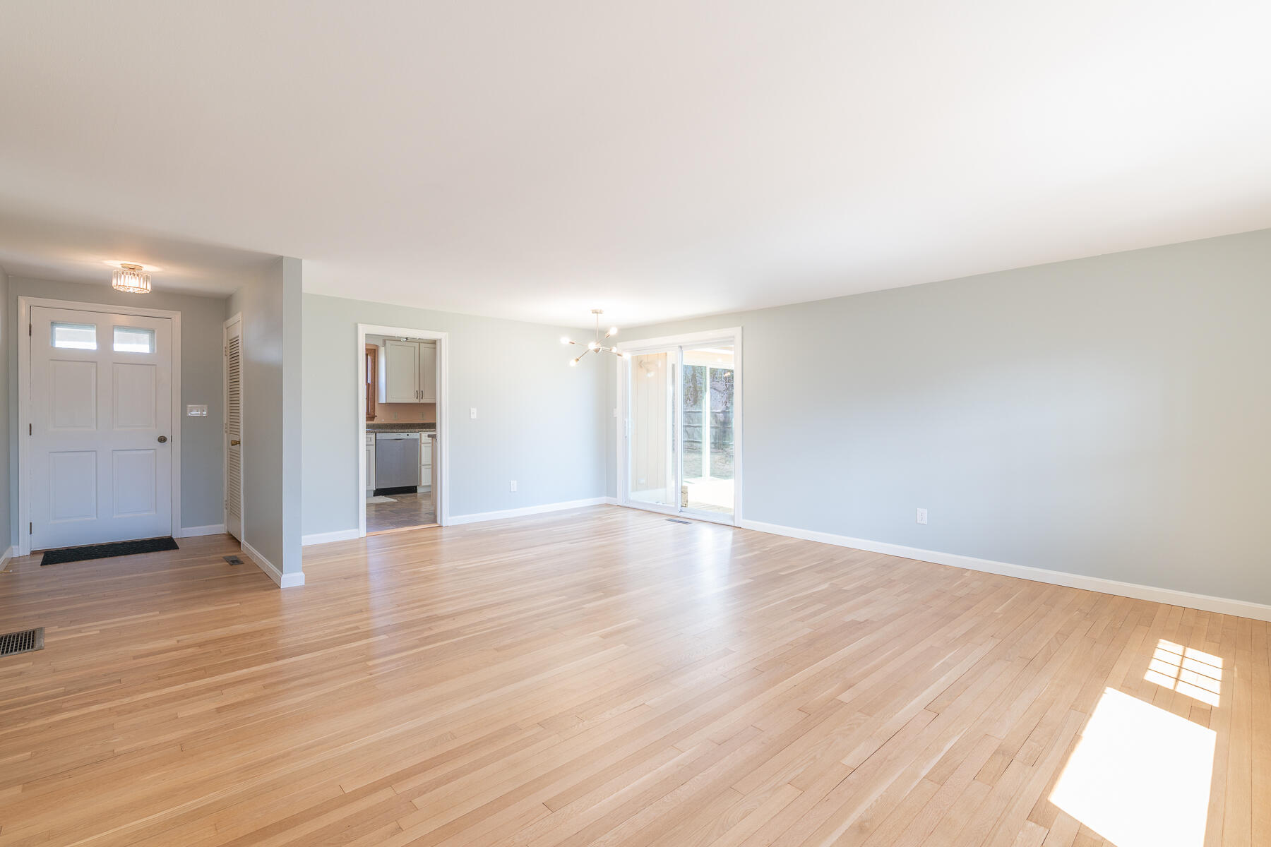 84 Portside Circle