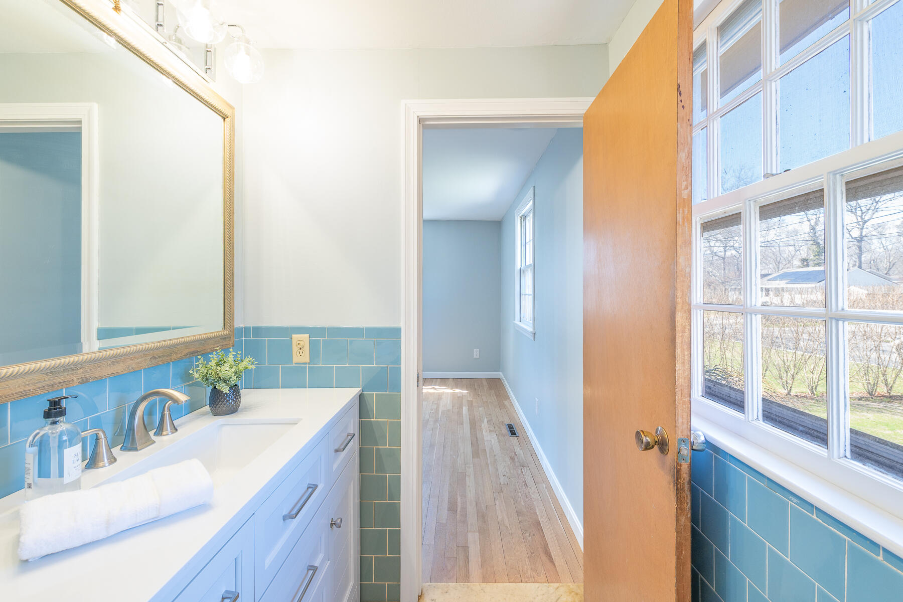 84 Portside Circle