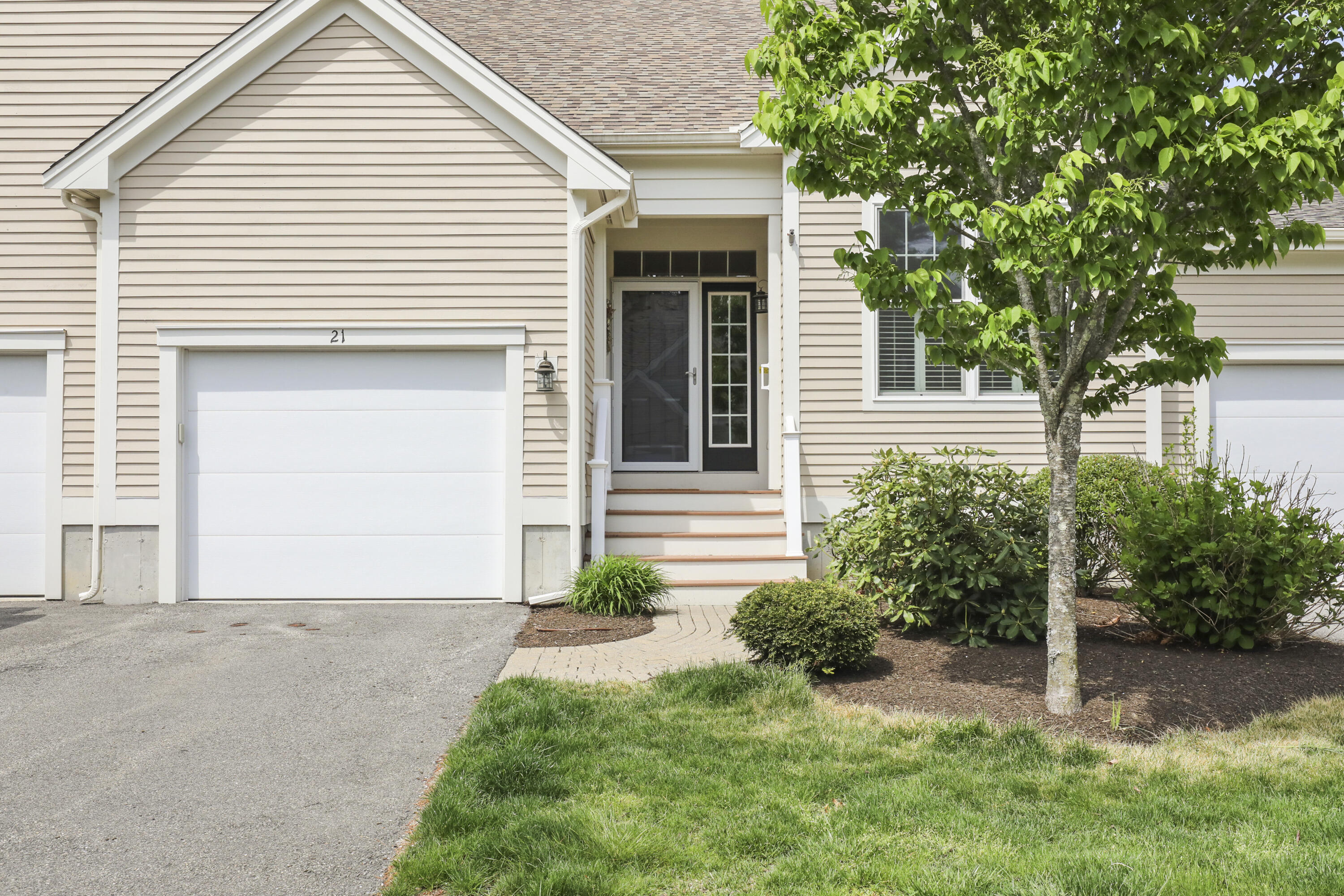 21 Grey Hawk Drive UNIT 21