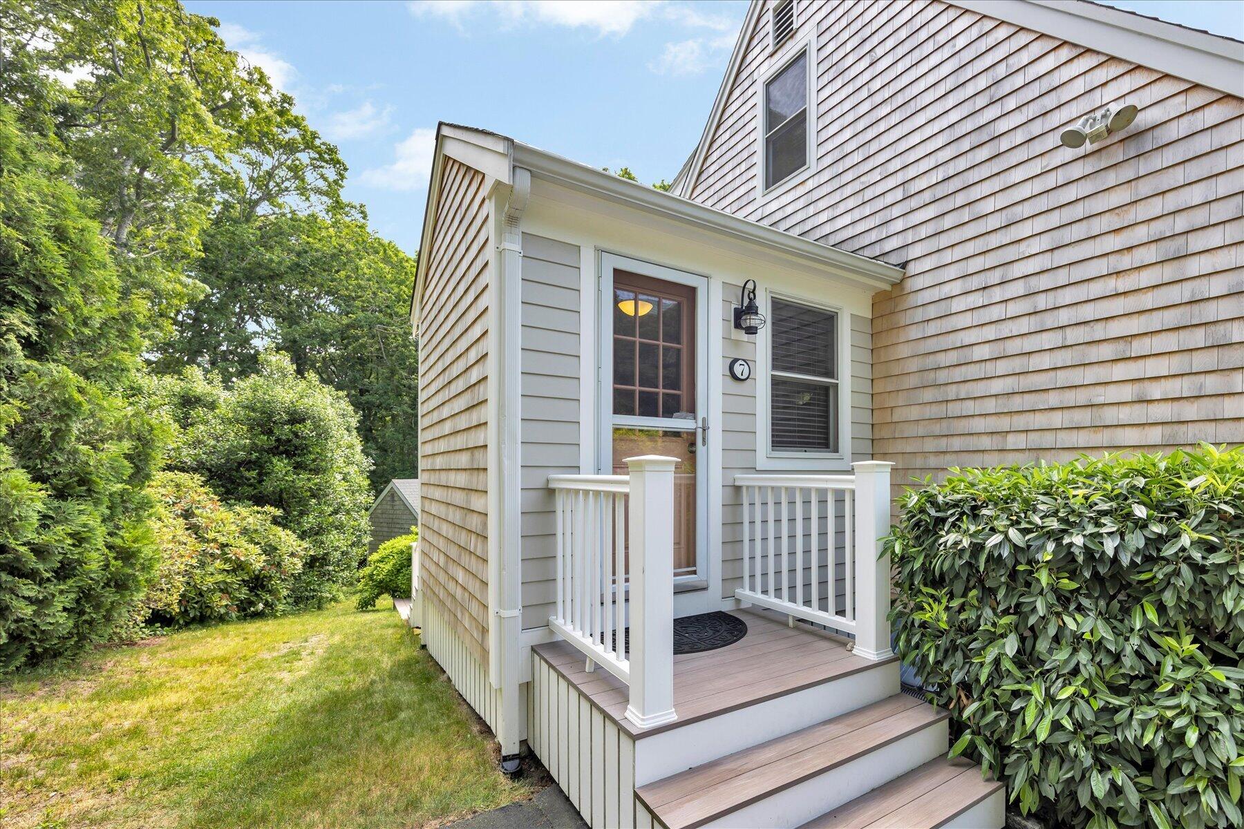 7 Cachalot Lane