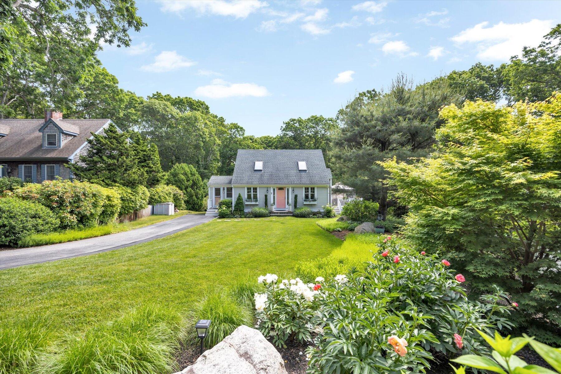 7 Cachalot Lane
