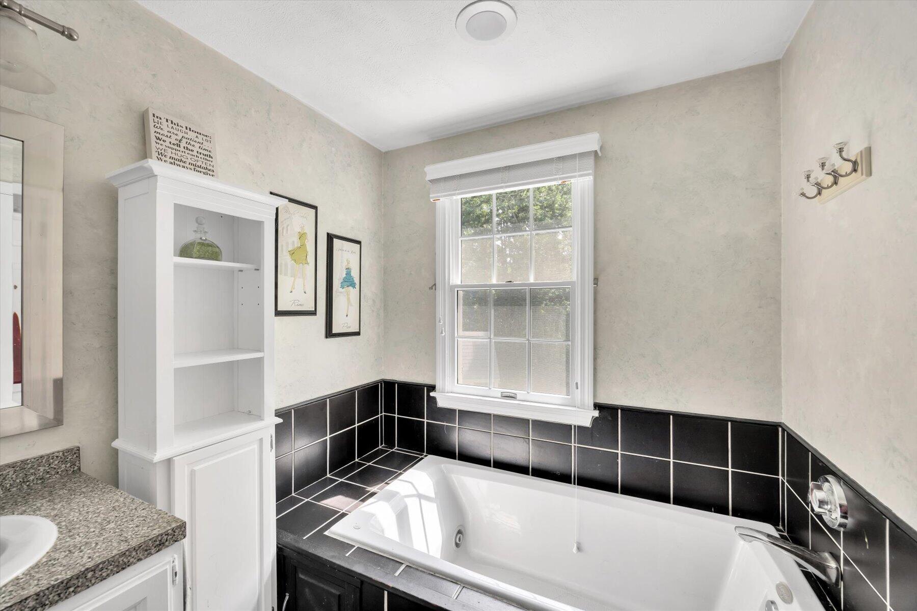 7 Cachalot Lane