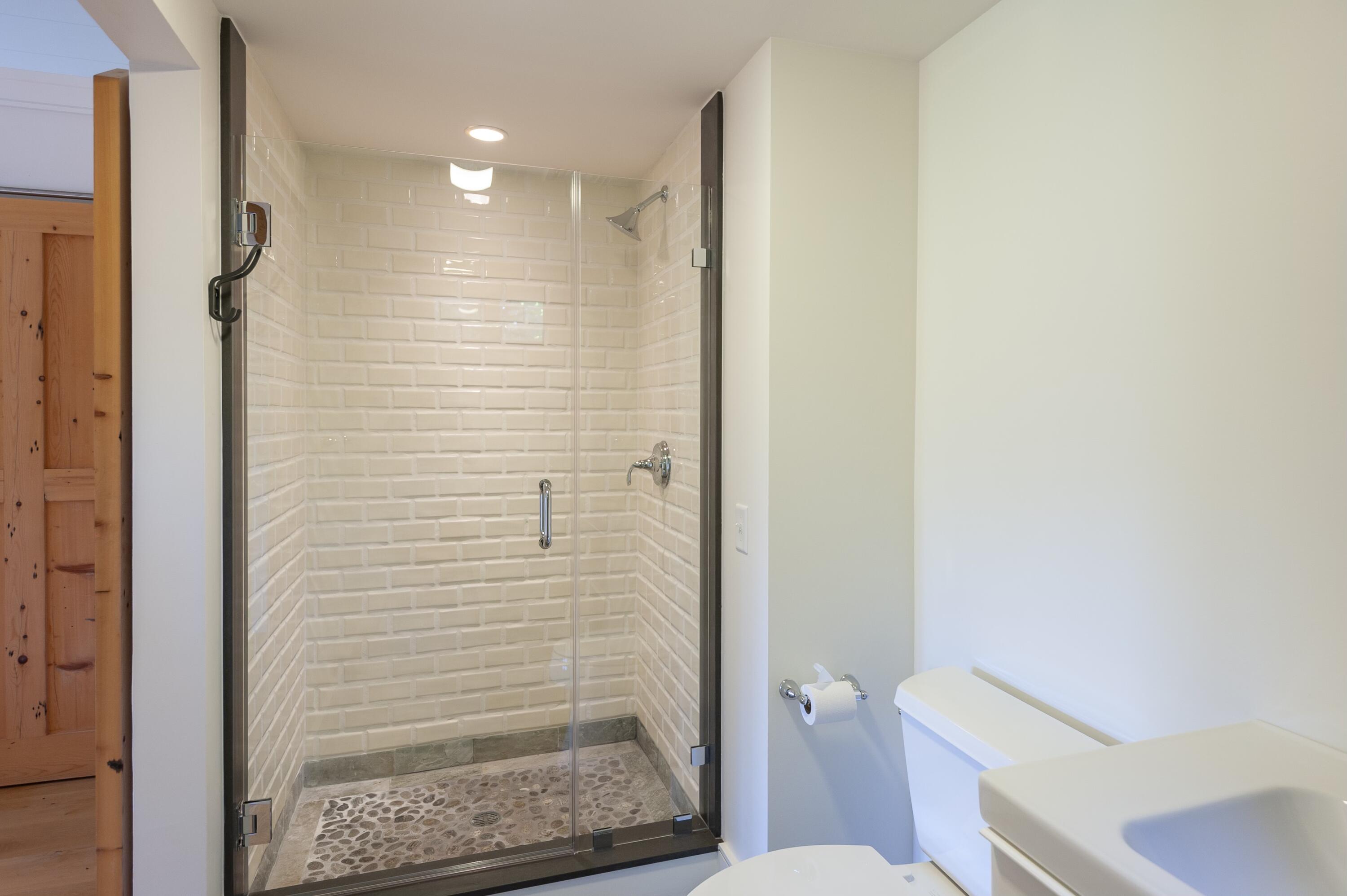 550 W Falmouth Highway Unit: Unit 3