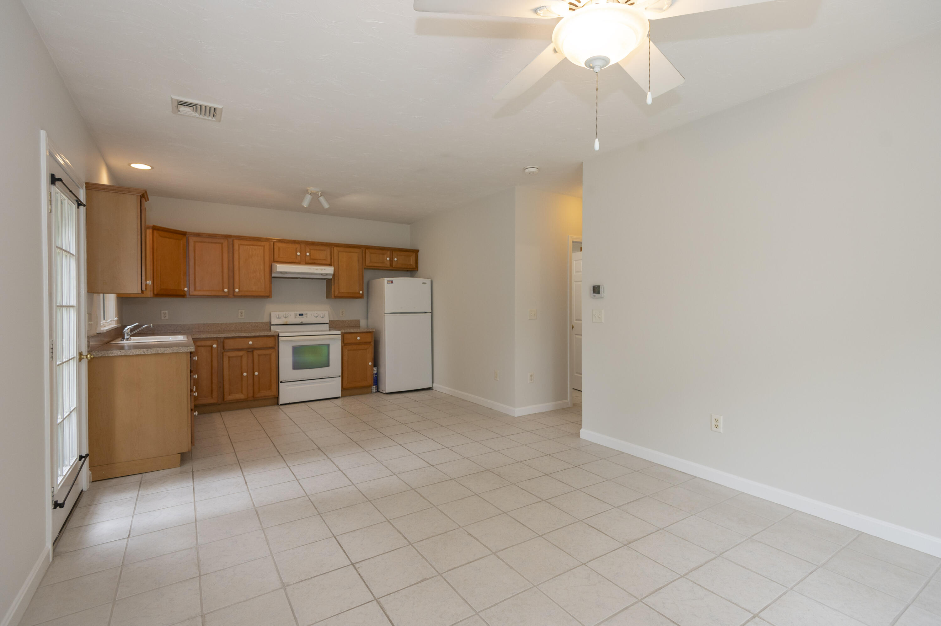 15 Caseys Way # 15B