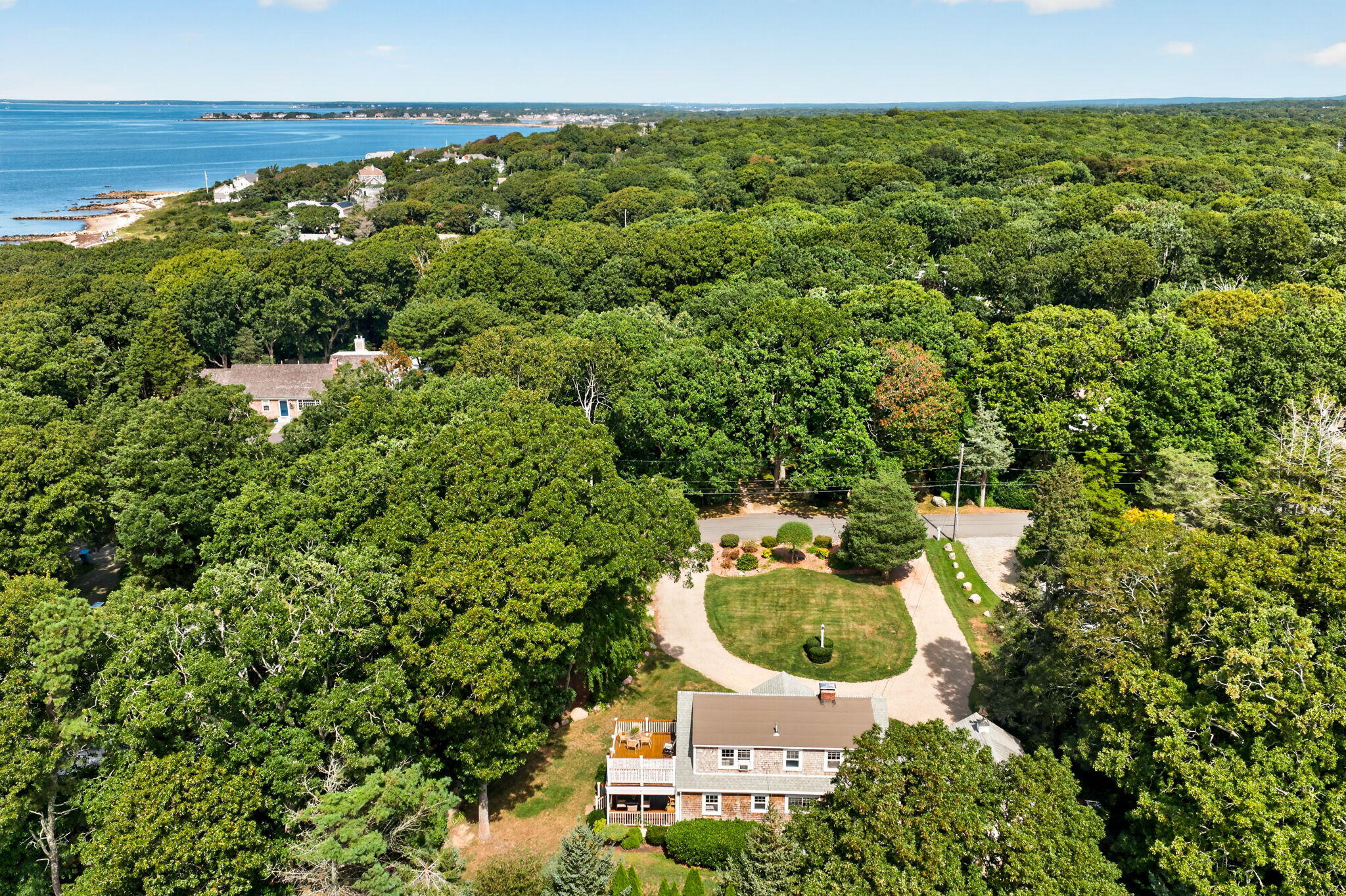 16 Jetty Lane