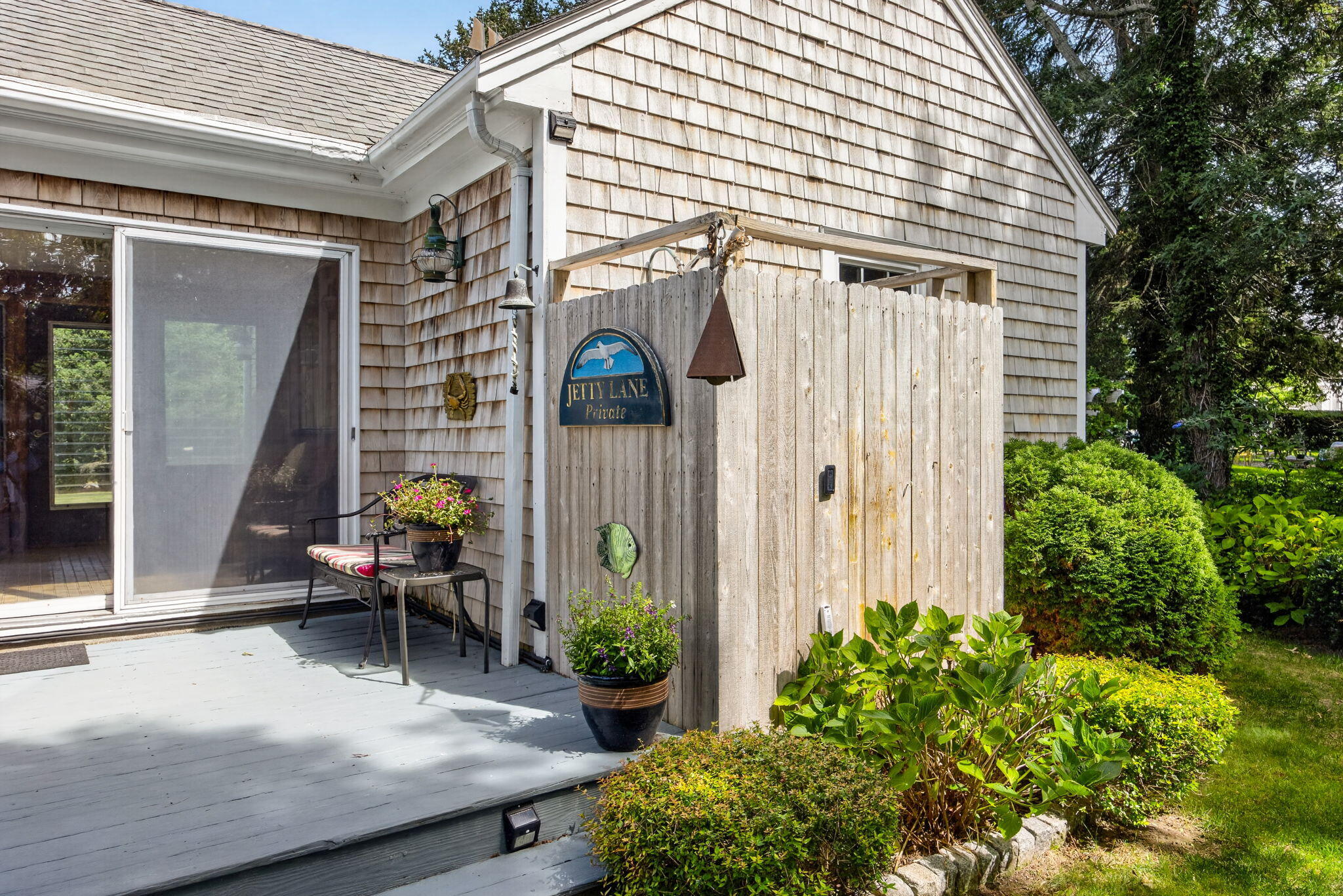 16 Jetty Lane