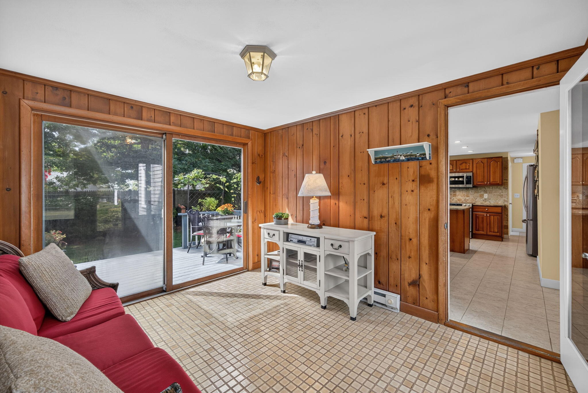 16 Jetty Lane