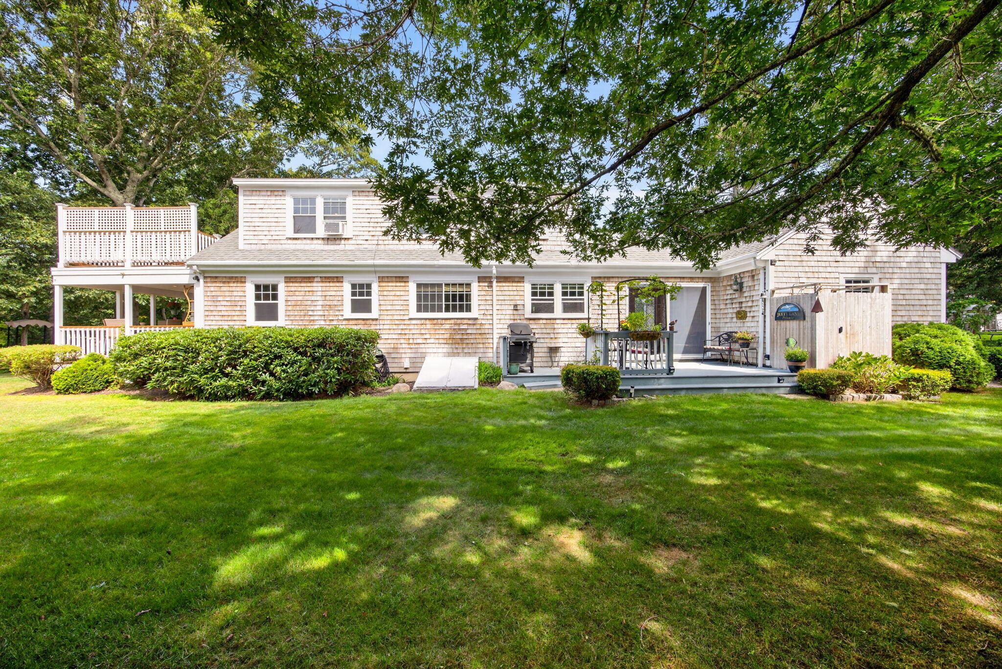 16 Jetty Lane