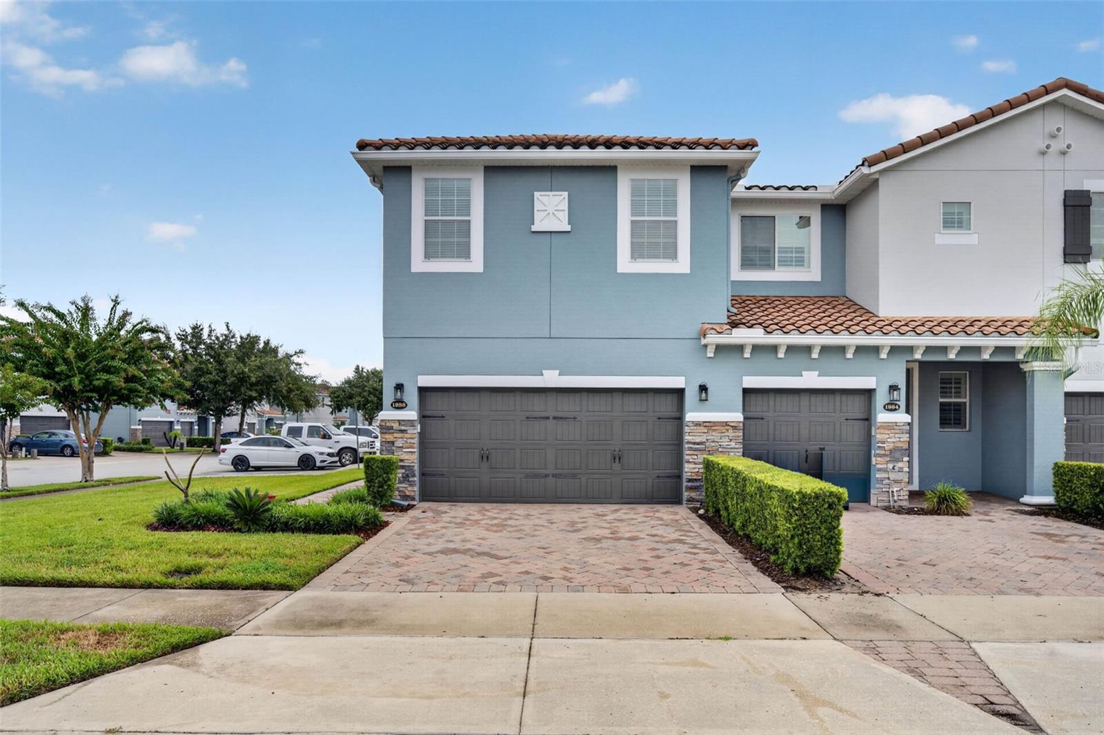 1988 SAFFRON CT