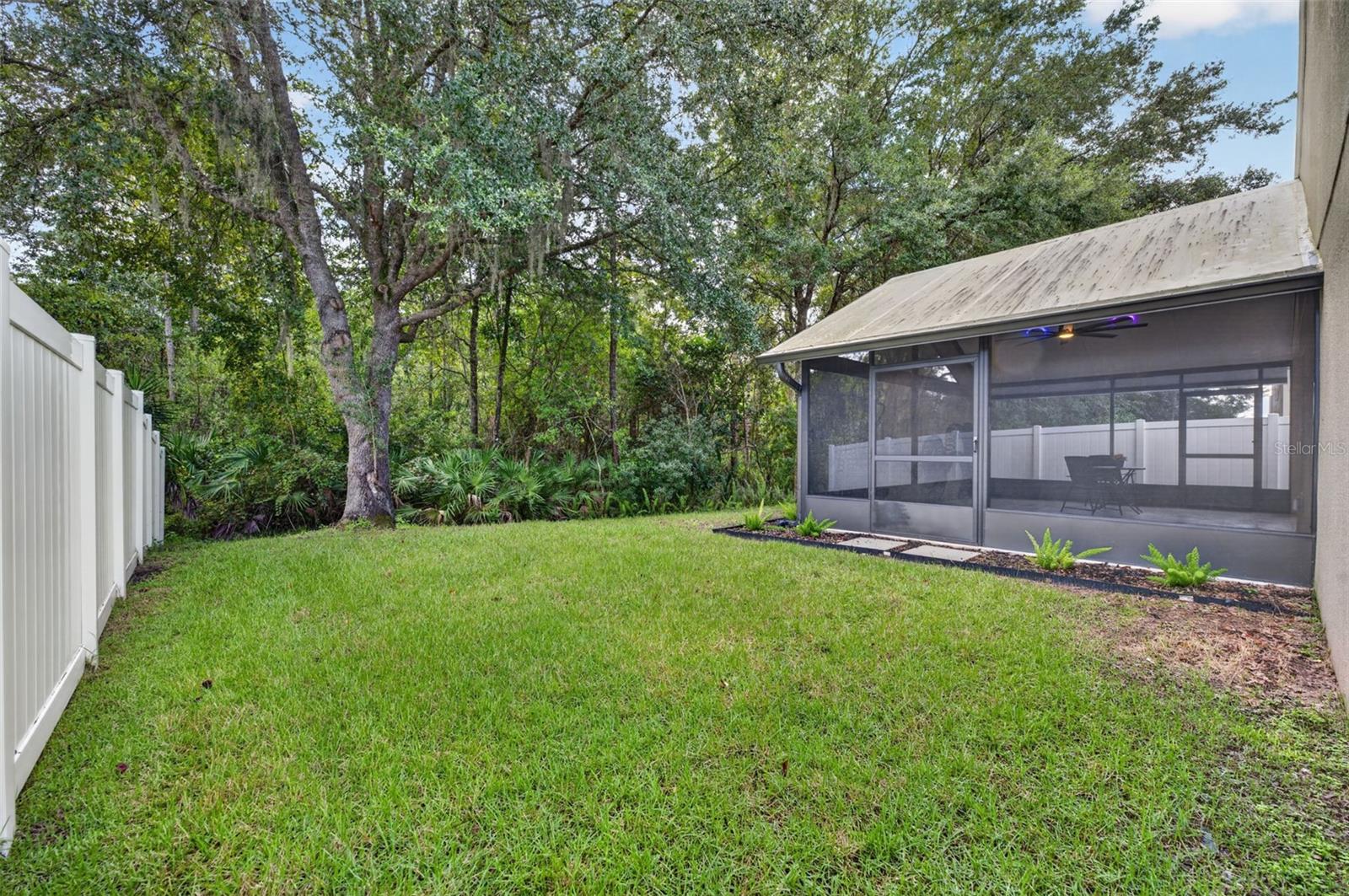 2313 CARNATION HILL CT