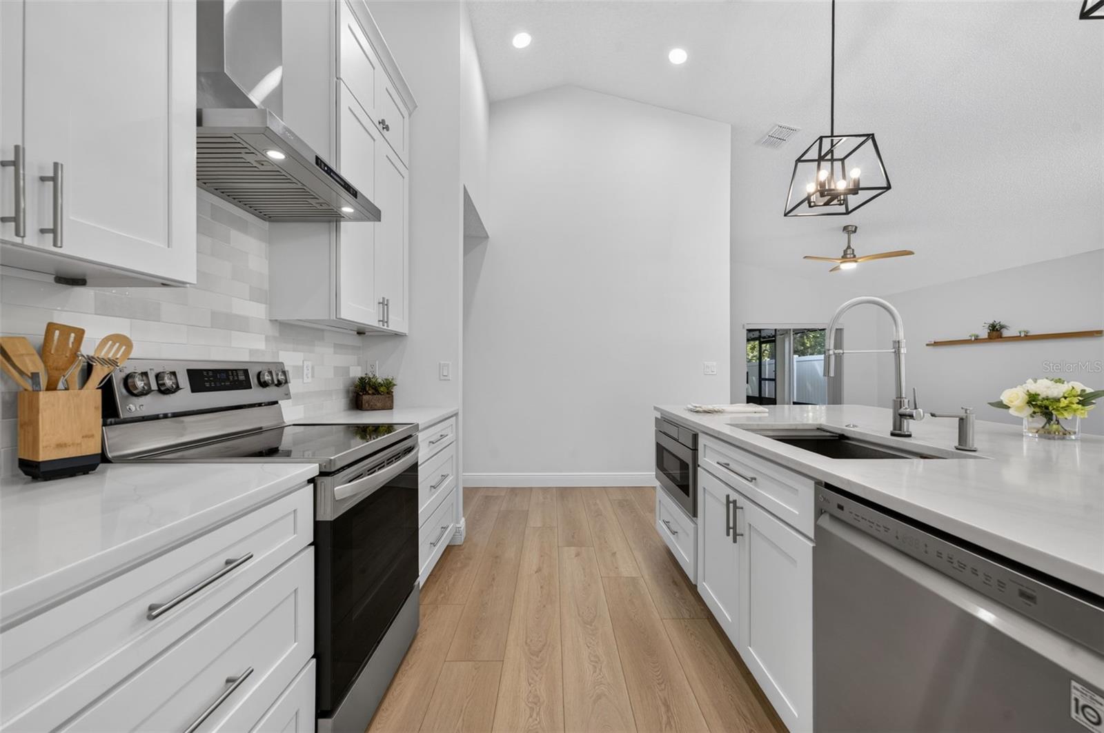 2313 CARNATION HILL CT