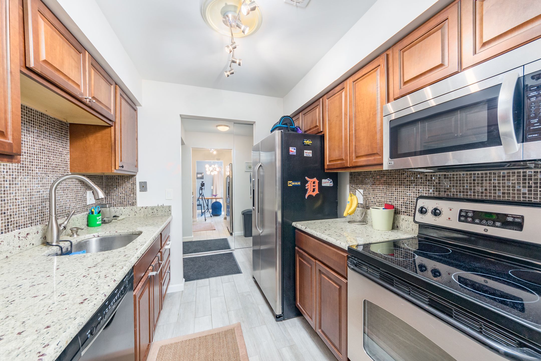 29880 W 12 Mile Road 803