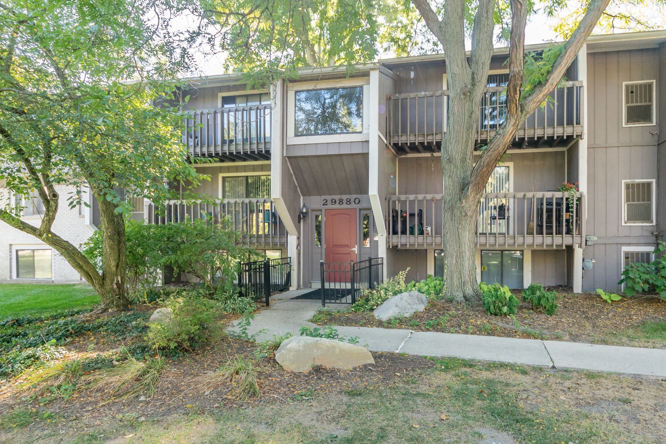 29880 W 12 Mile Road 803