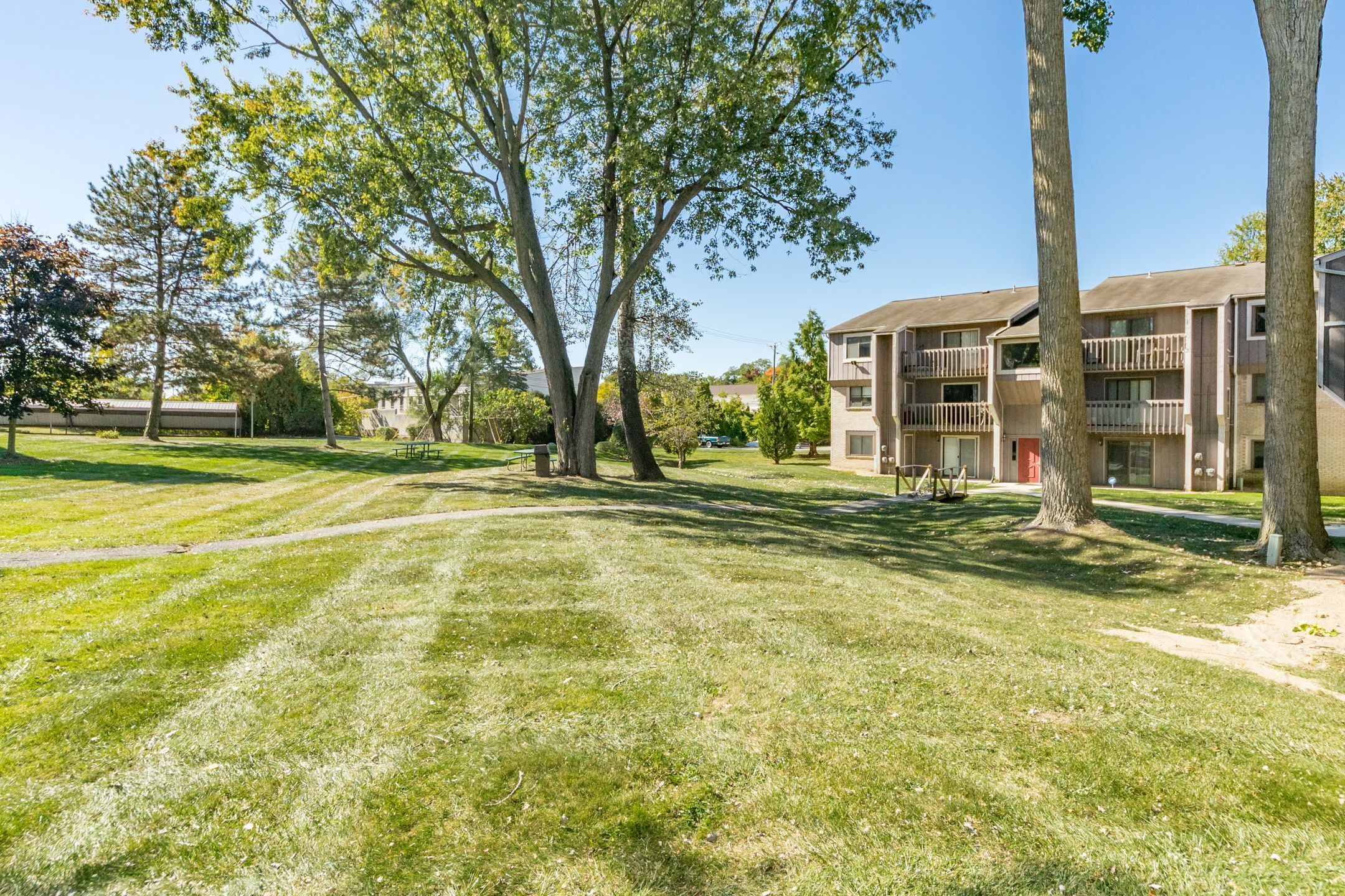 29880 W 12 Mile Road 803