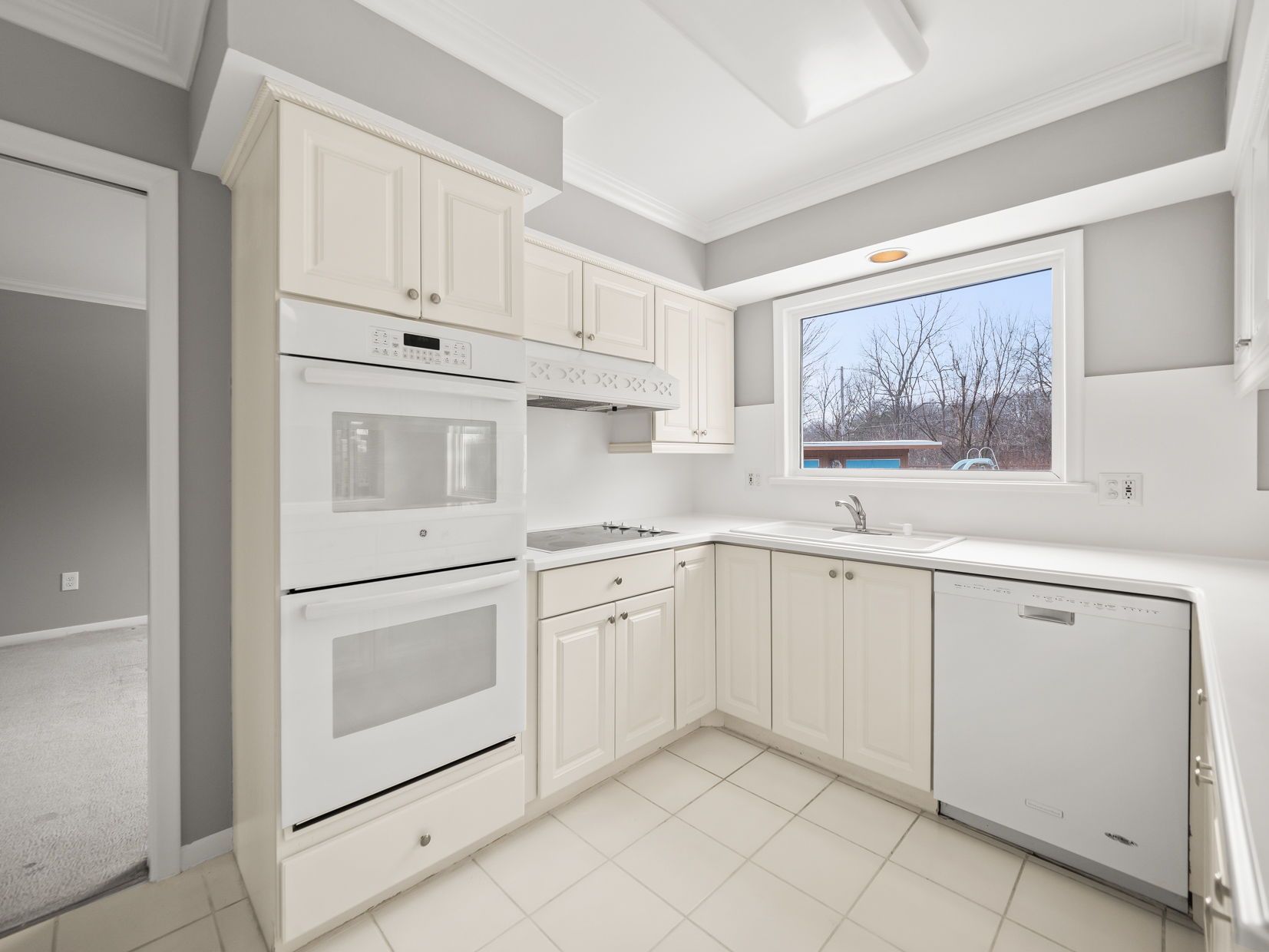 4160 DAWN Lane