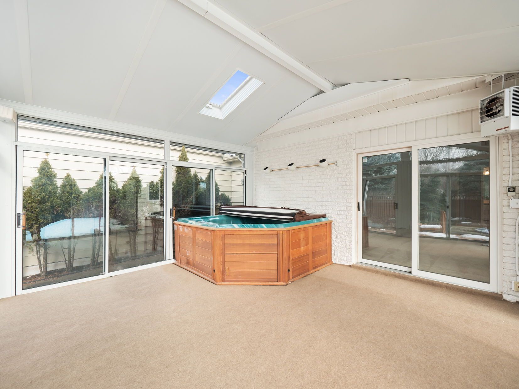4160 DAWN Lane