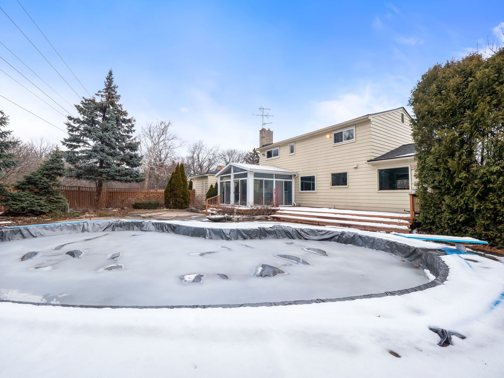 4160 DAWN Lane