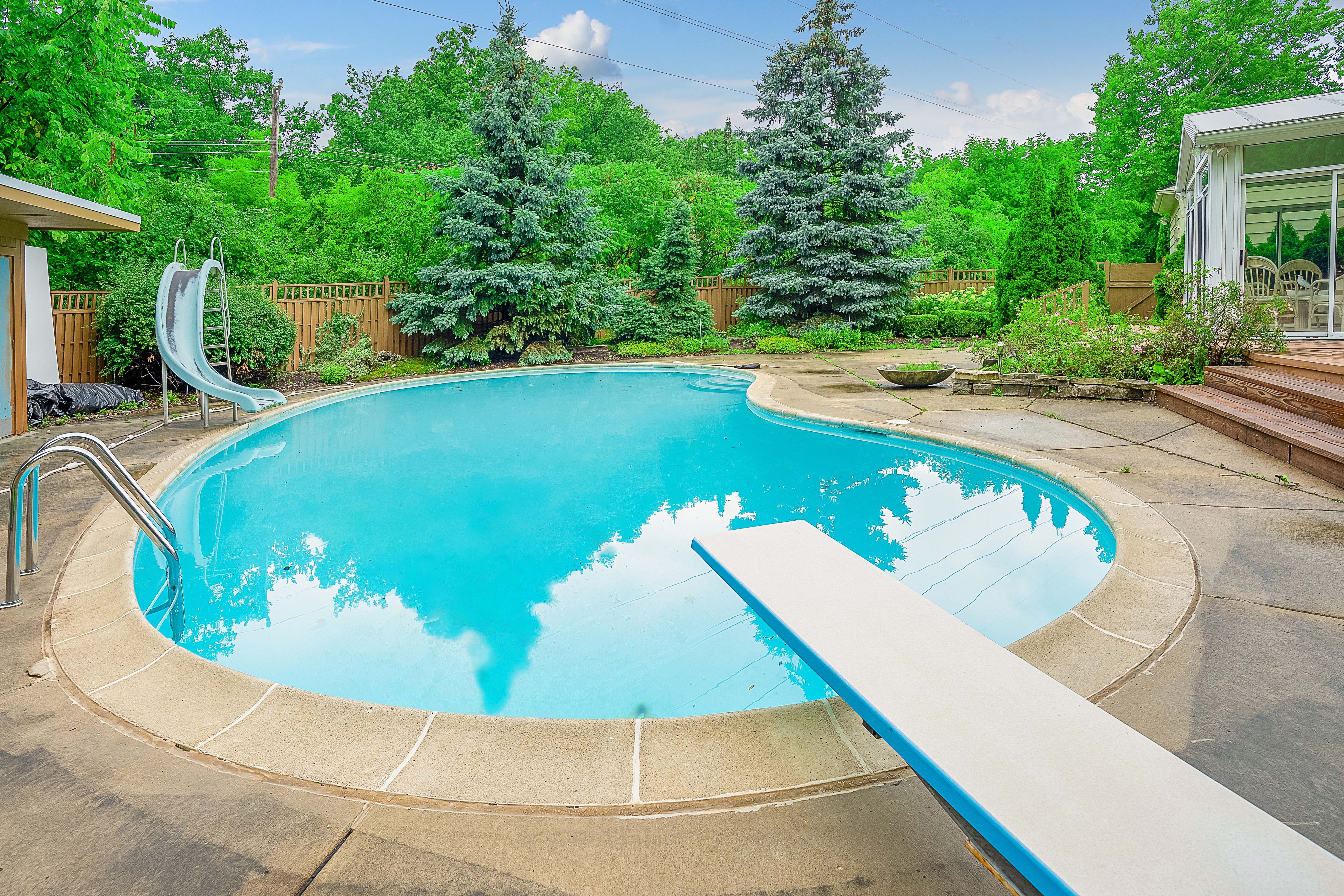 4160 DAWN Lane