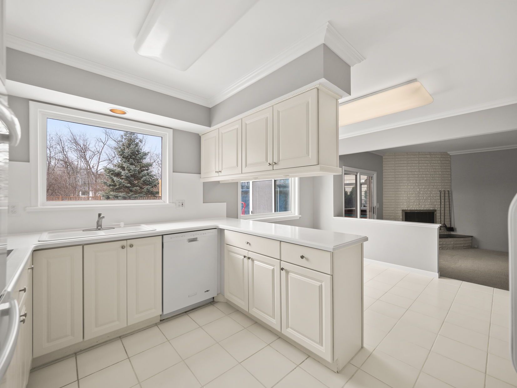 4160 DAWN Lane