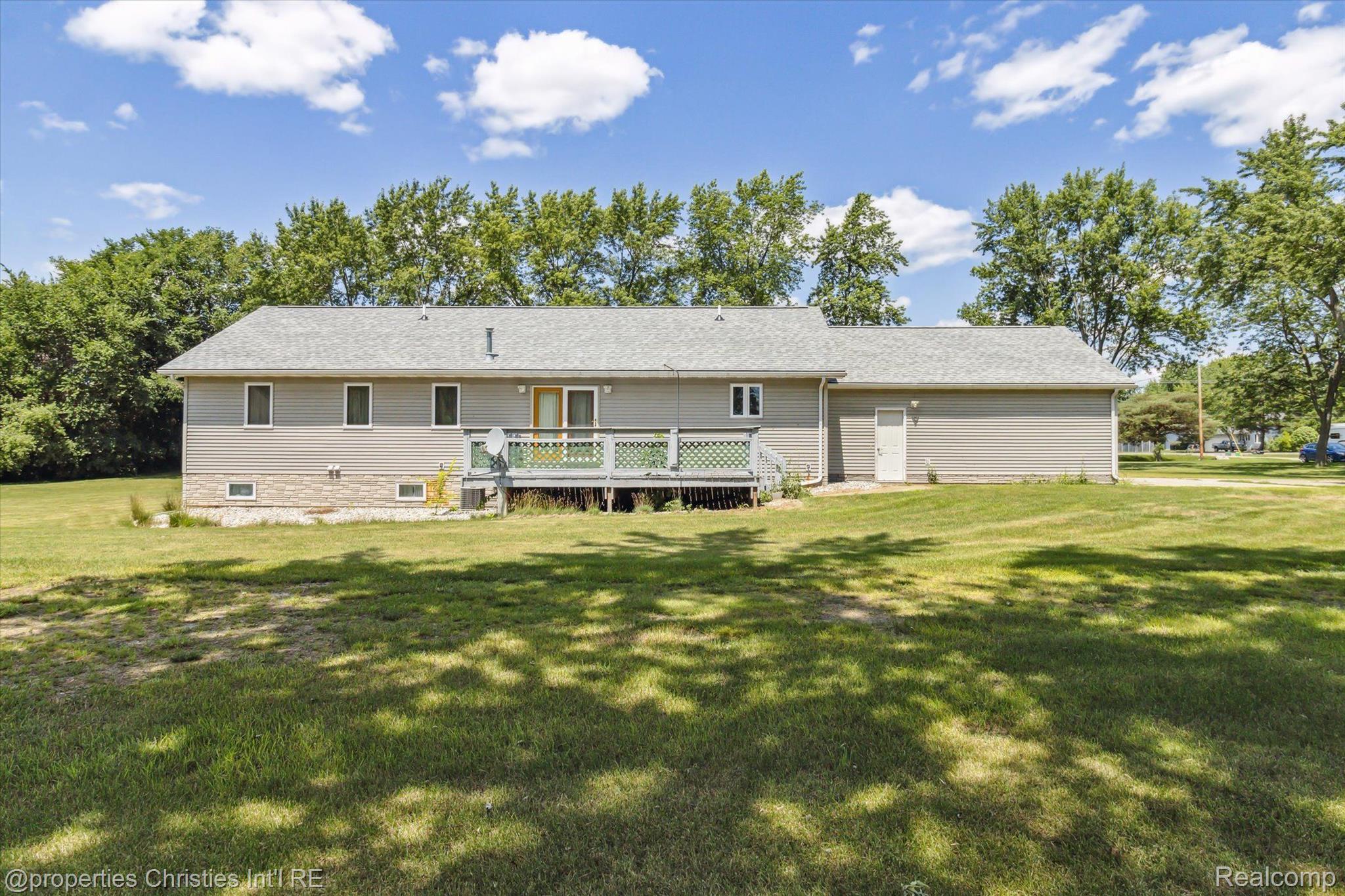 5218 E BRISTOL Road