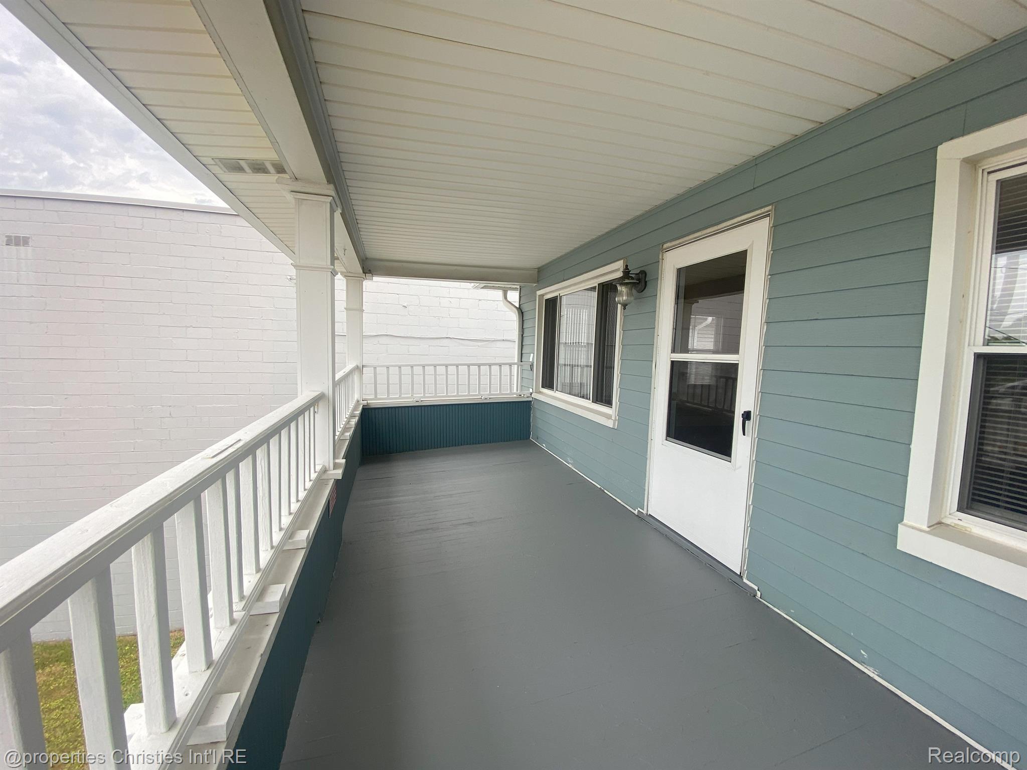 805 W 11 mile road unit B Road