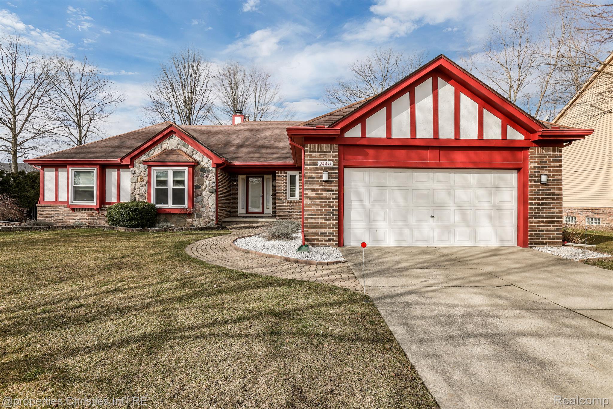 24411 RIDGEVIEW Drive