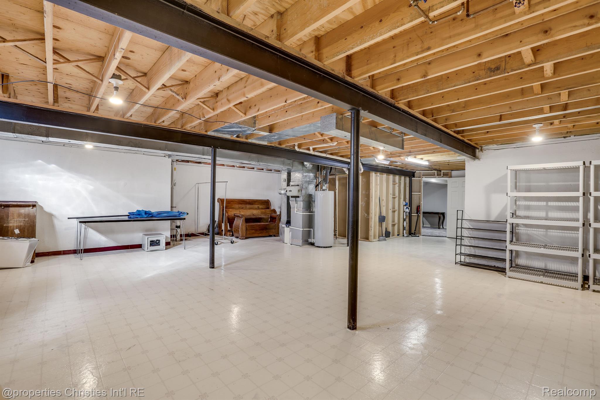 24411 RIDGEVIEW Drive