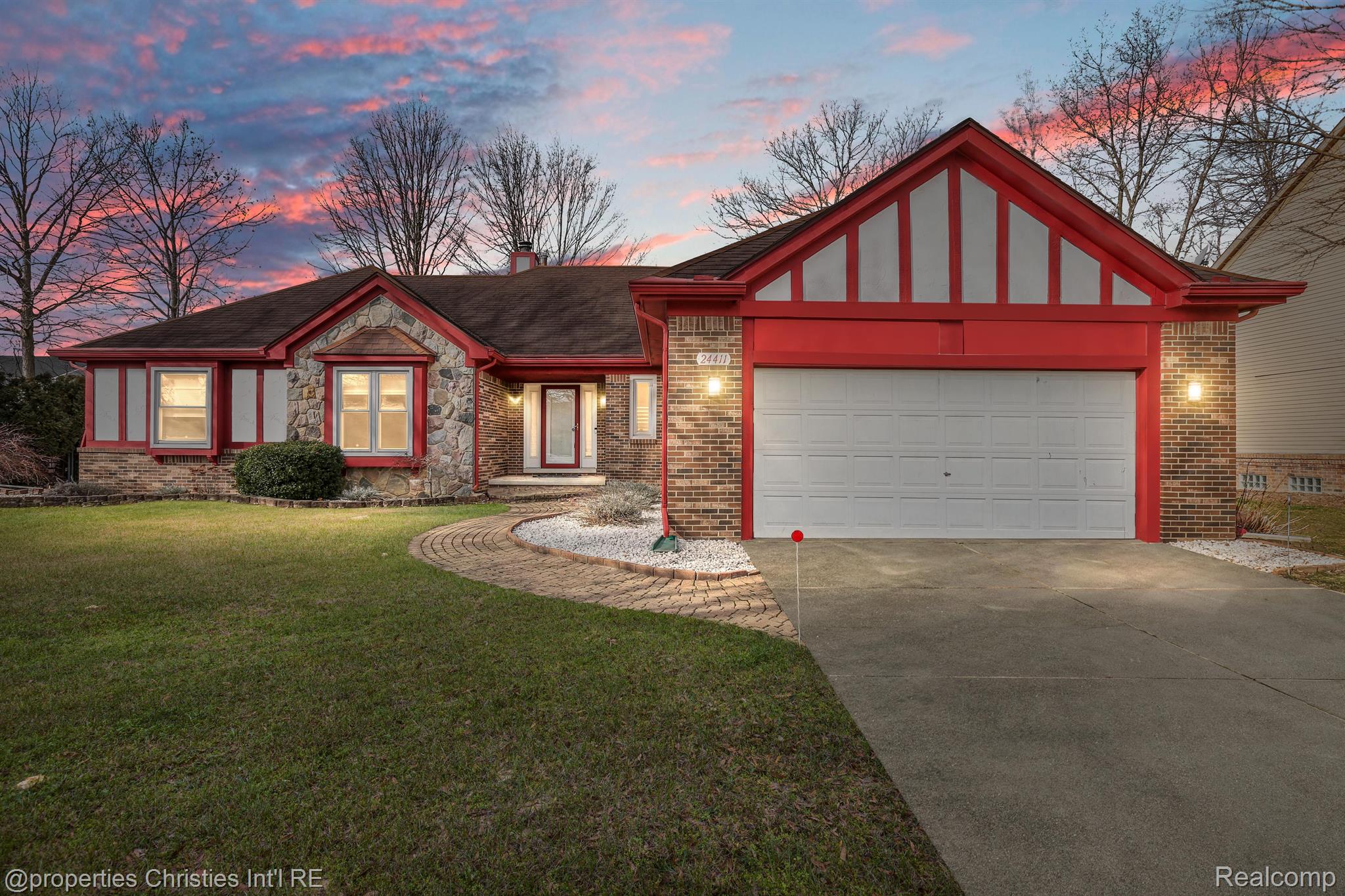 24411 RIDGEVIEW Drive