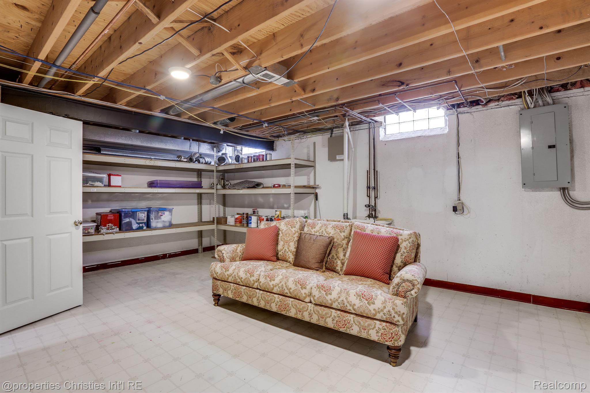 24411 RIDGEVIEW Drive