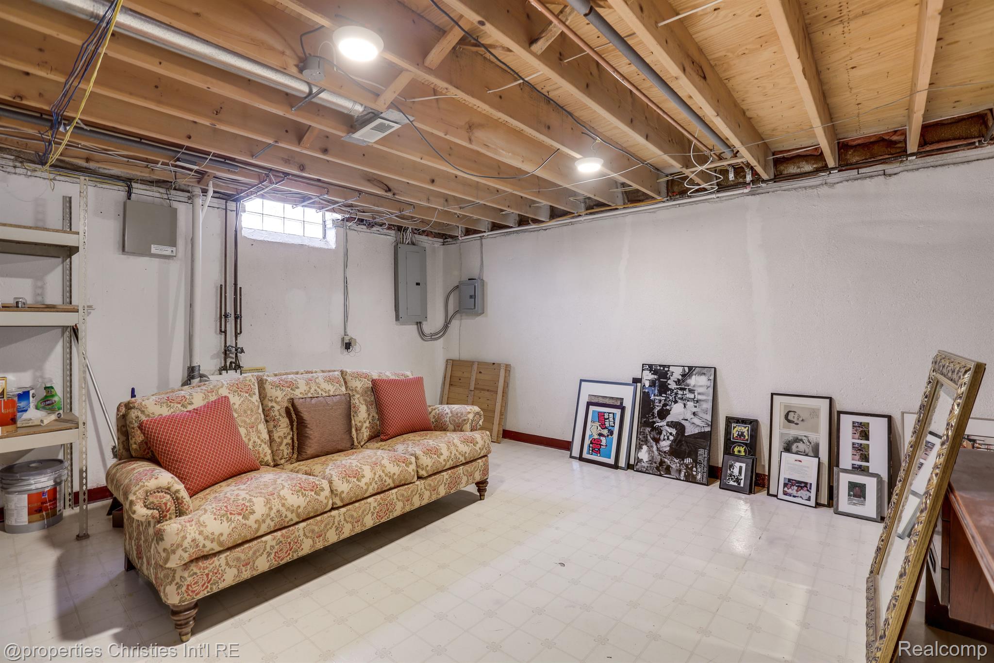 24411 RIDGEVIEW Drive