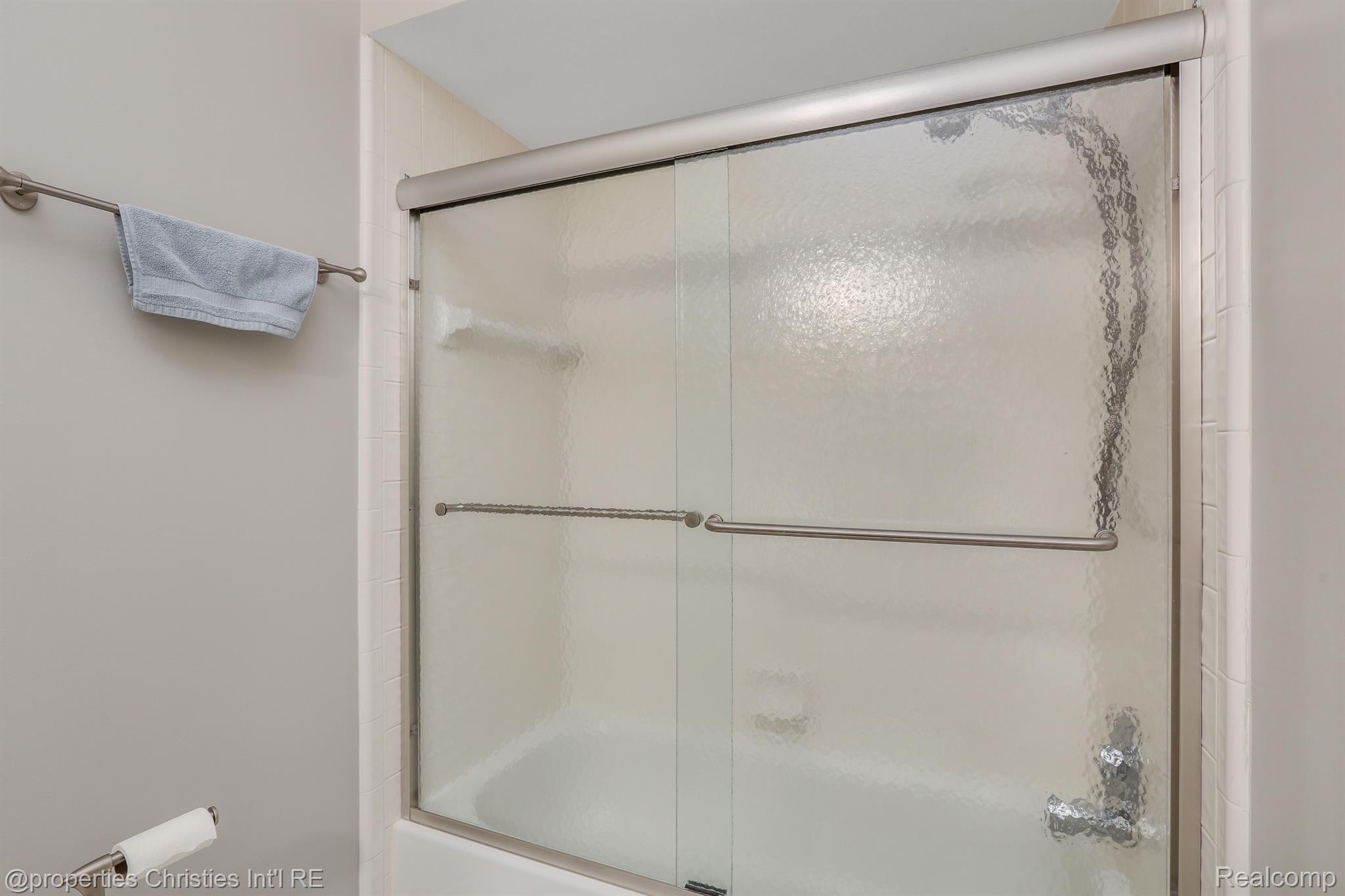 24411 RIDGEVIEW Drive