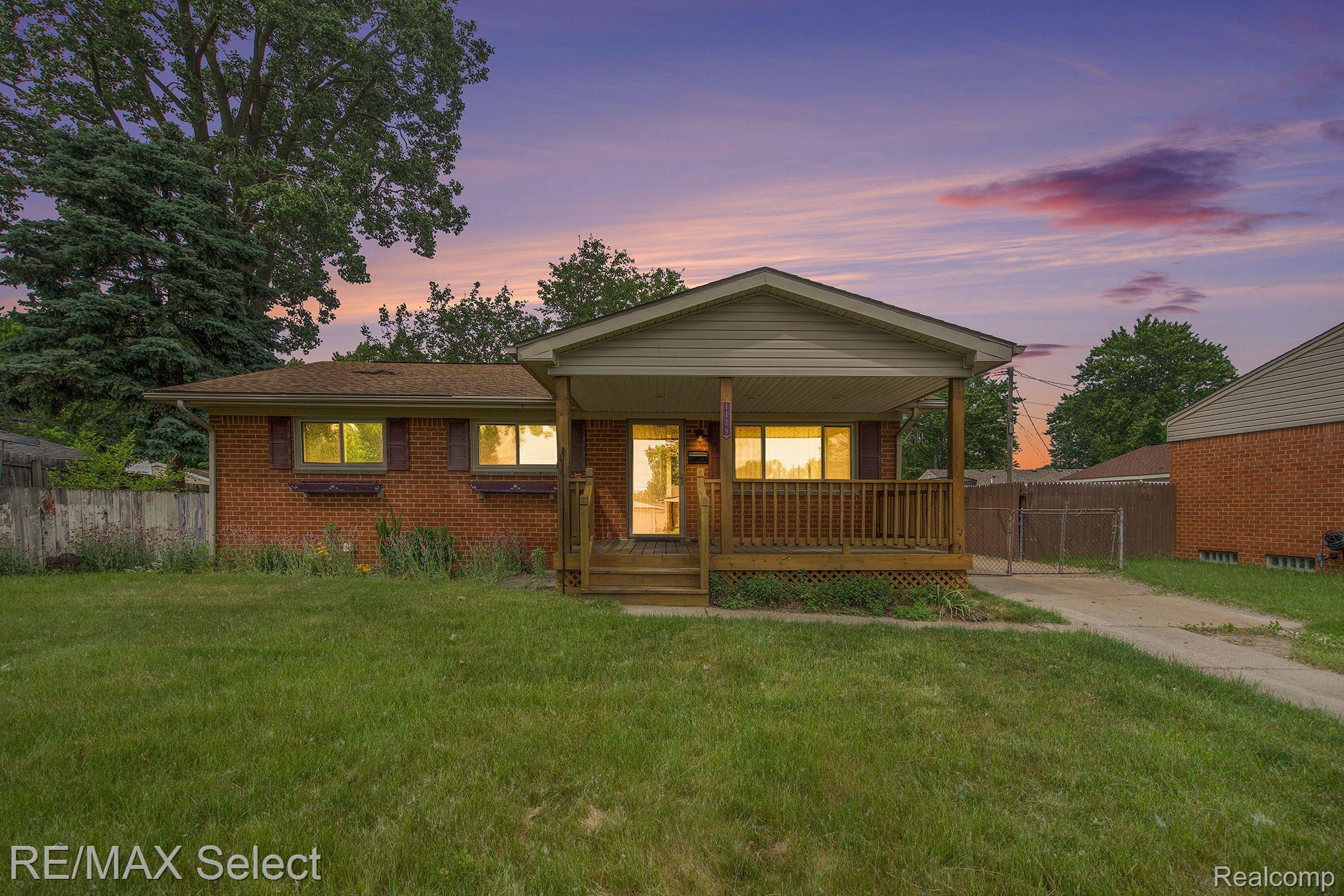 1179 LAUREL Court