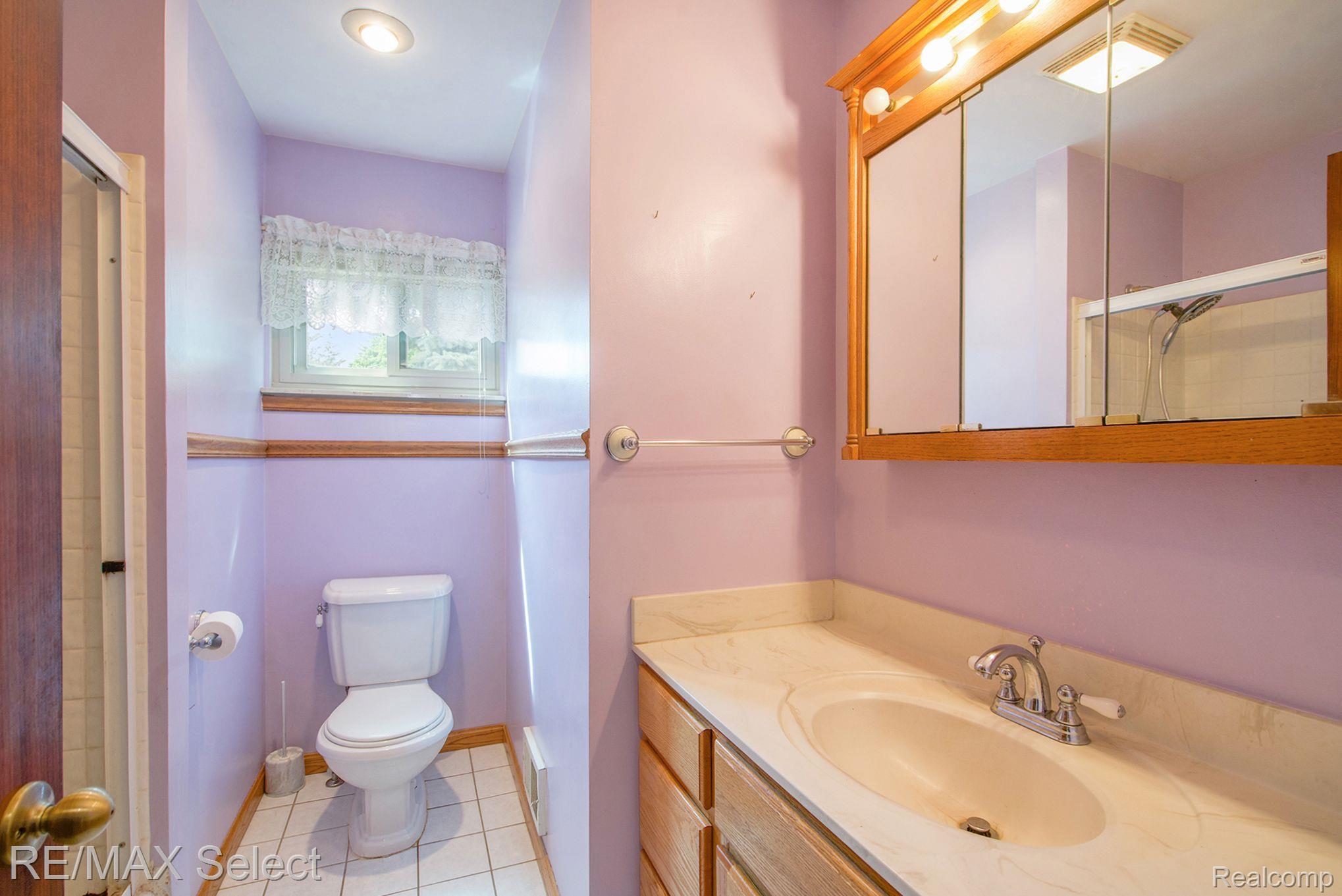 1179 LAUREL Court