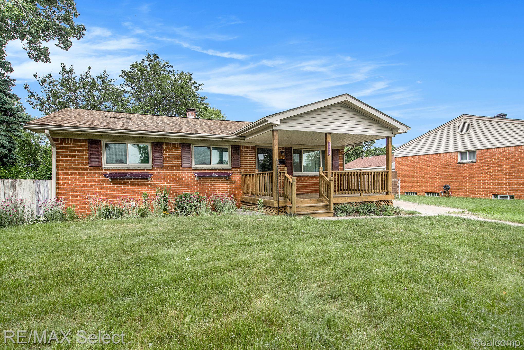 1179 LAUREL Court