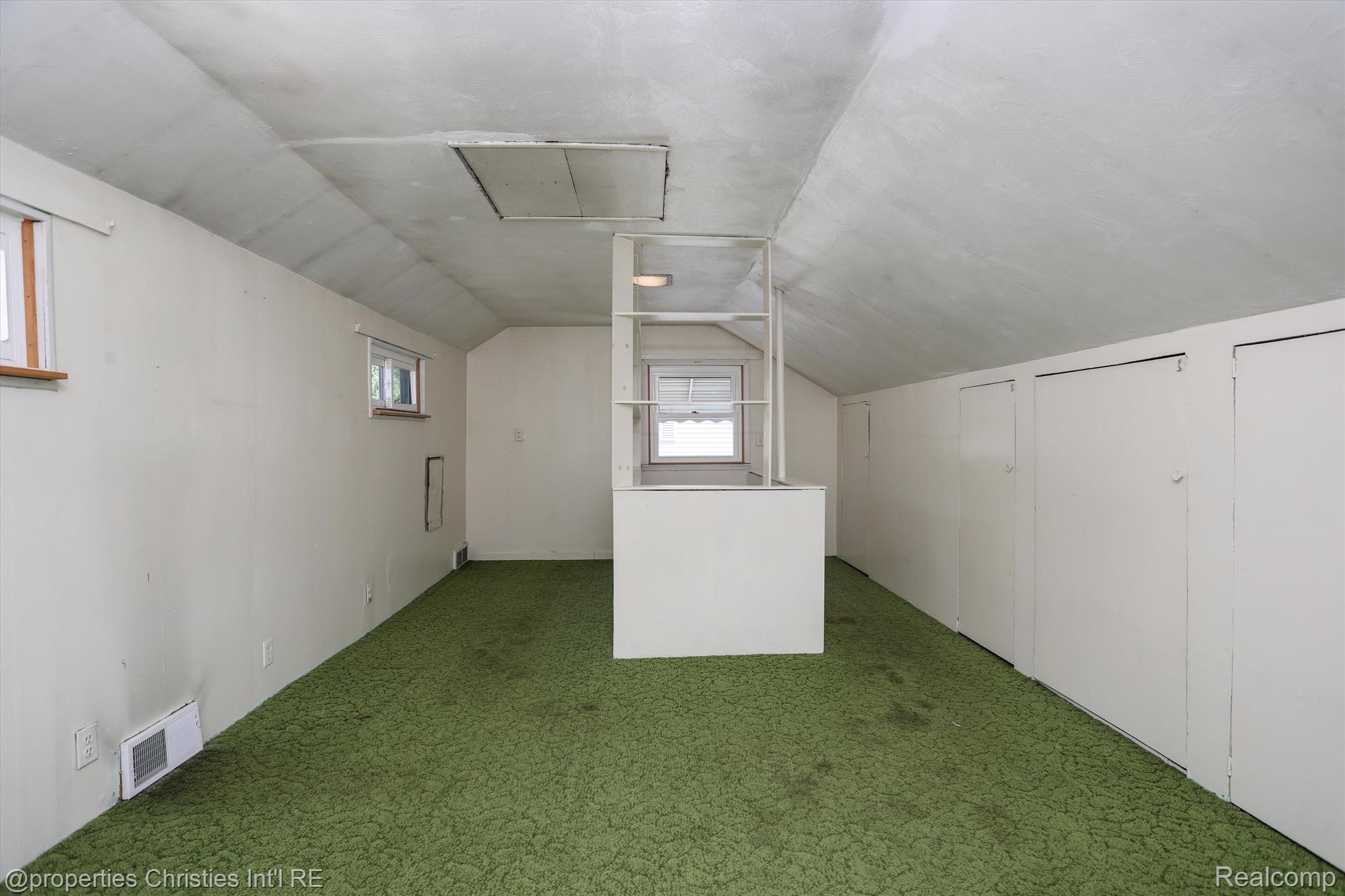 805 ALLEN Street